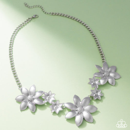 Paparazzi Active Imagination - Silver Flower Necklace