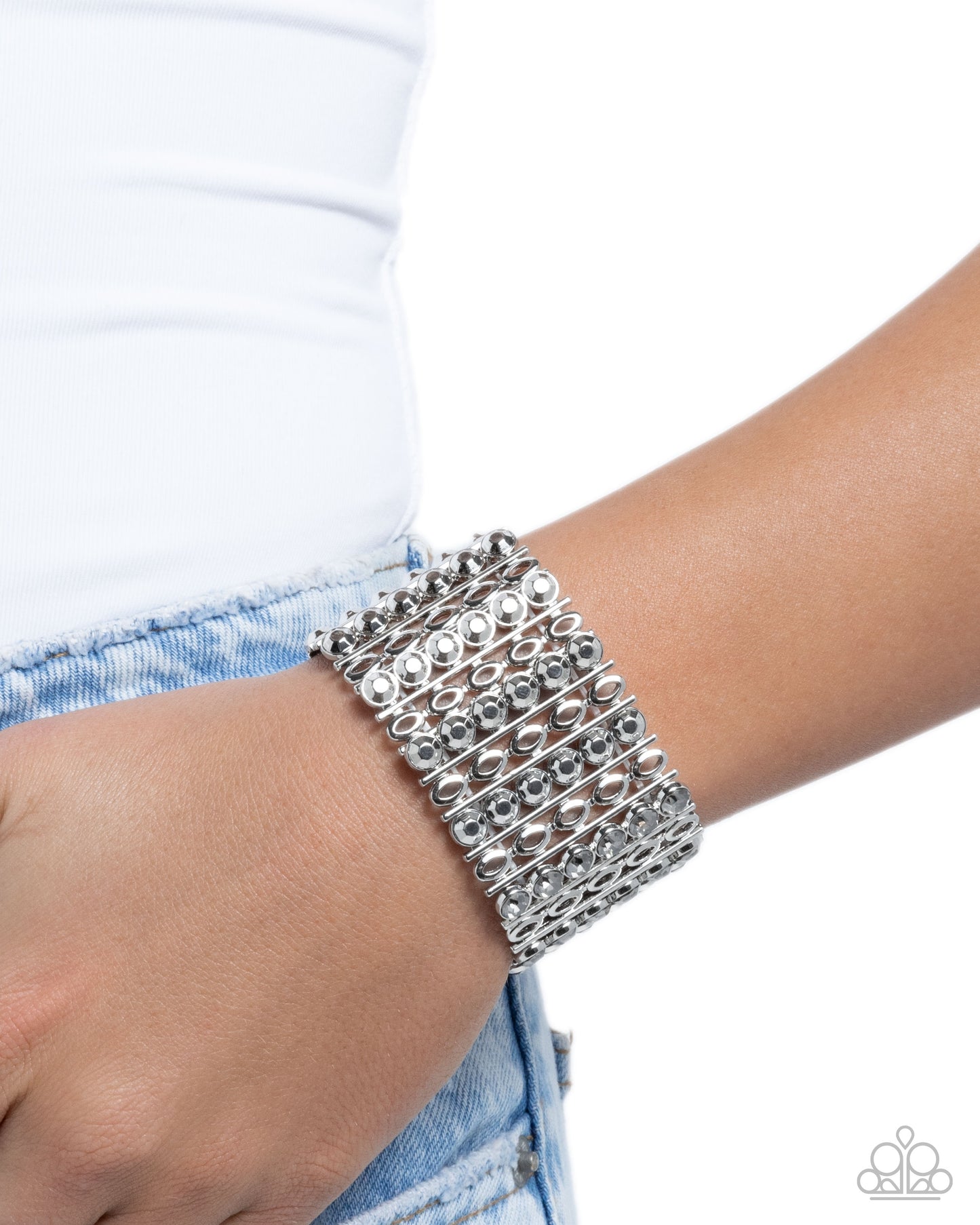 Paparazzi Reflective Rows - Silver & Smoky Gem Stretch Bracelet B2399