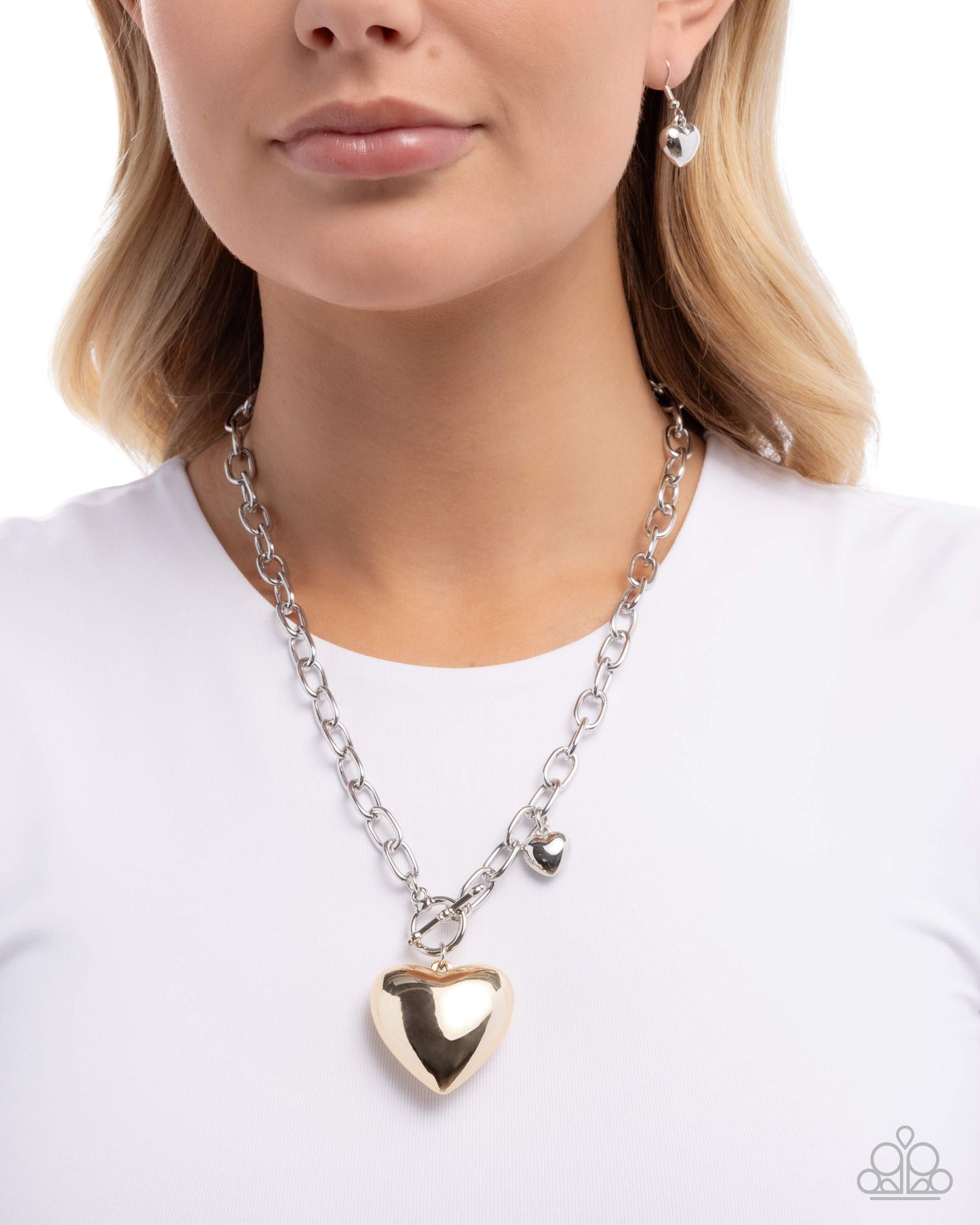 Paparazzi Heartfelt Hangout - Multi Gold & Silver Heart Necklace