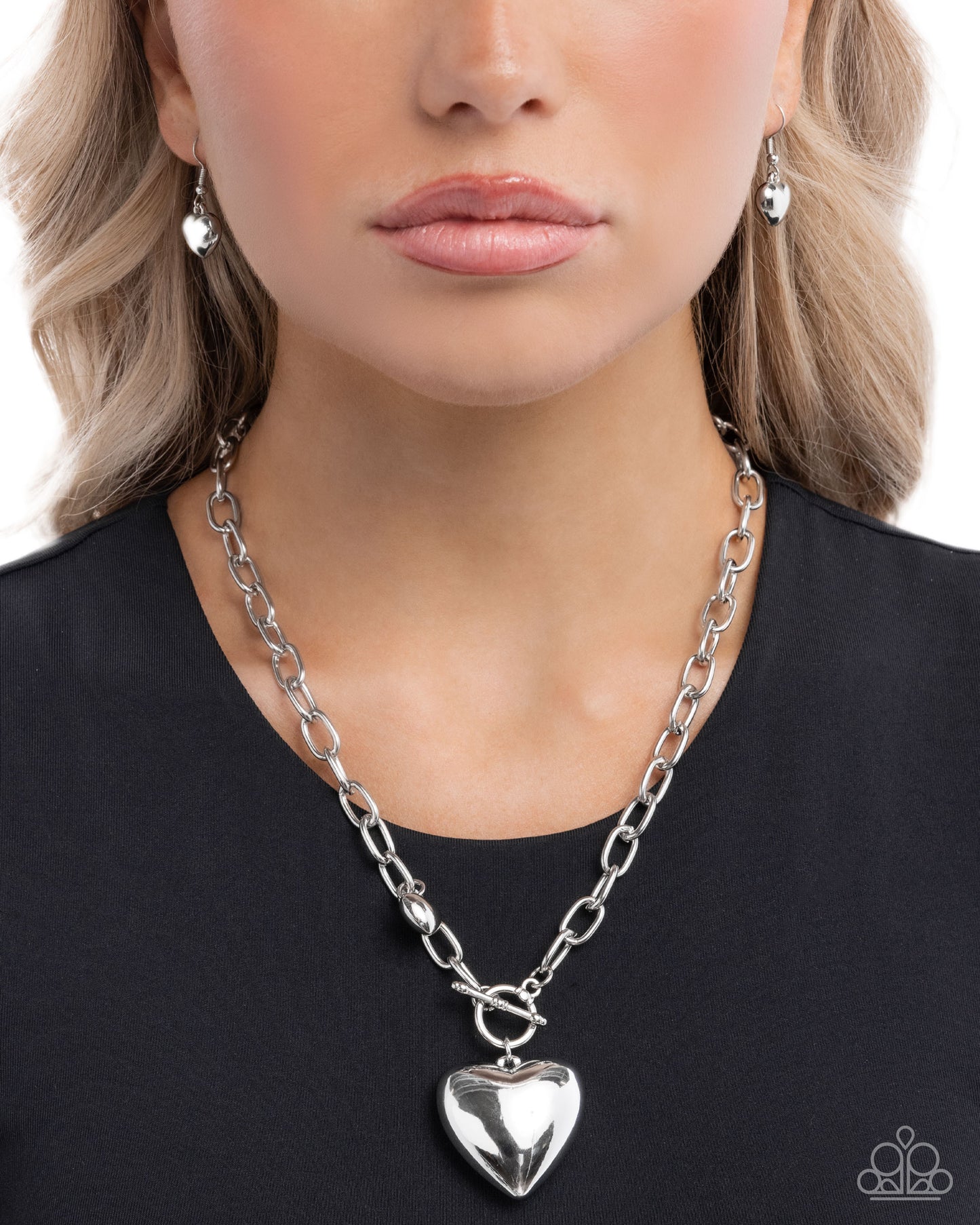 Heartfelt Hangout - Silver Oversized Heart Lariat Closure Pendant Necklace Paparazzi N3509