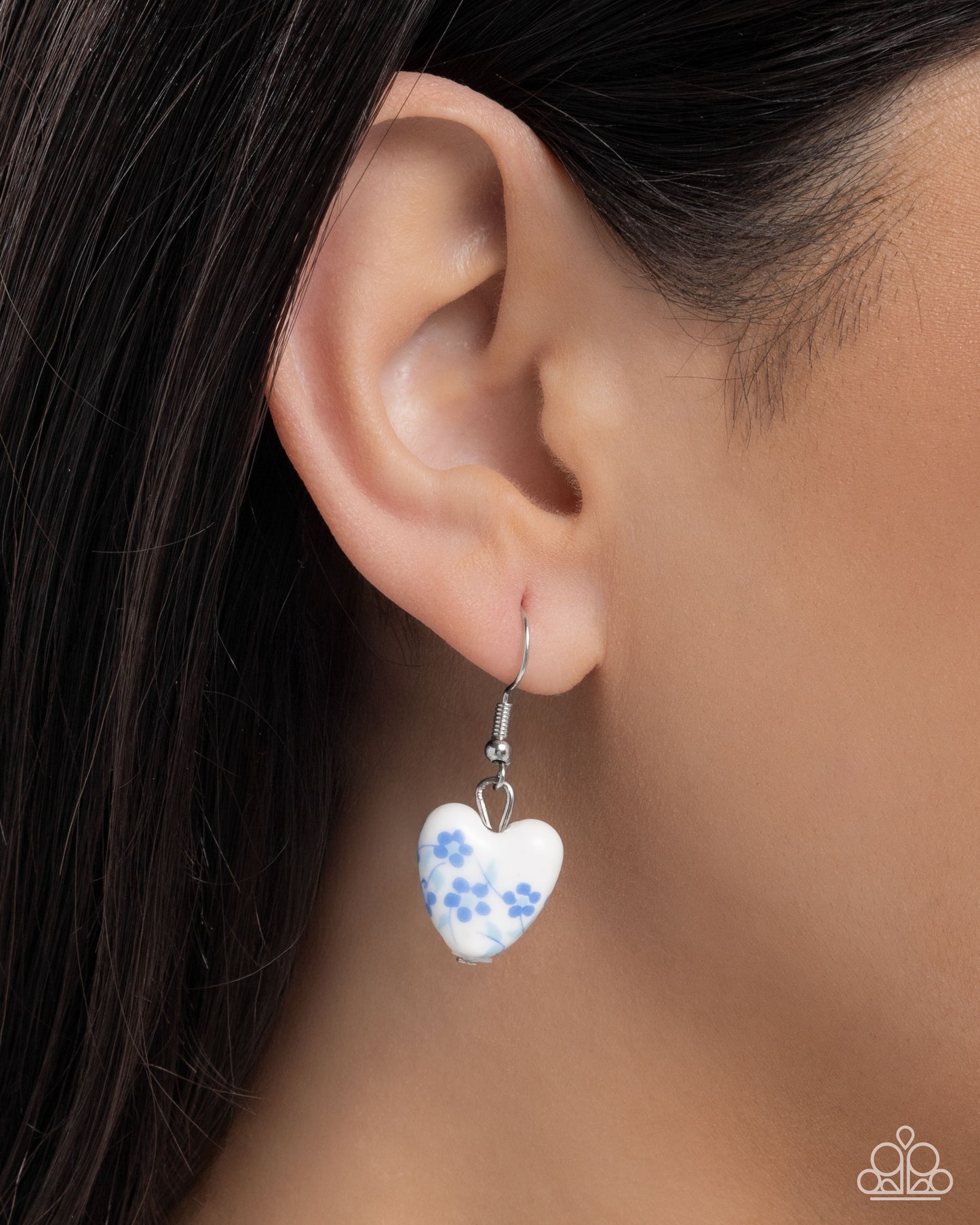 Painted Pact - Complete Look Painted Poetry - Blue Necklace & Painted Proficiency - Blue Bracelet Paparazzi N3430