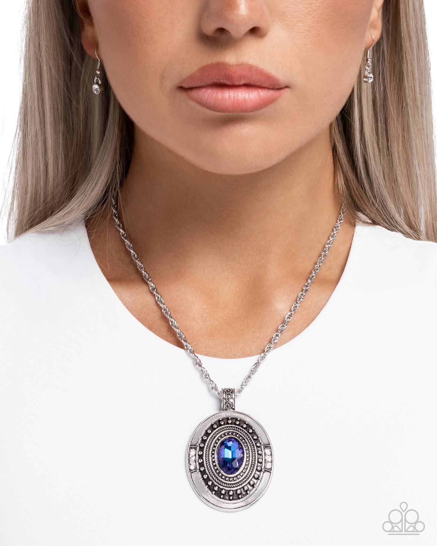 Paparazzi Leading Luminescence - Blue & Purple UV Shimmery Gem Silver Pendant Necklace N3840