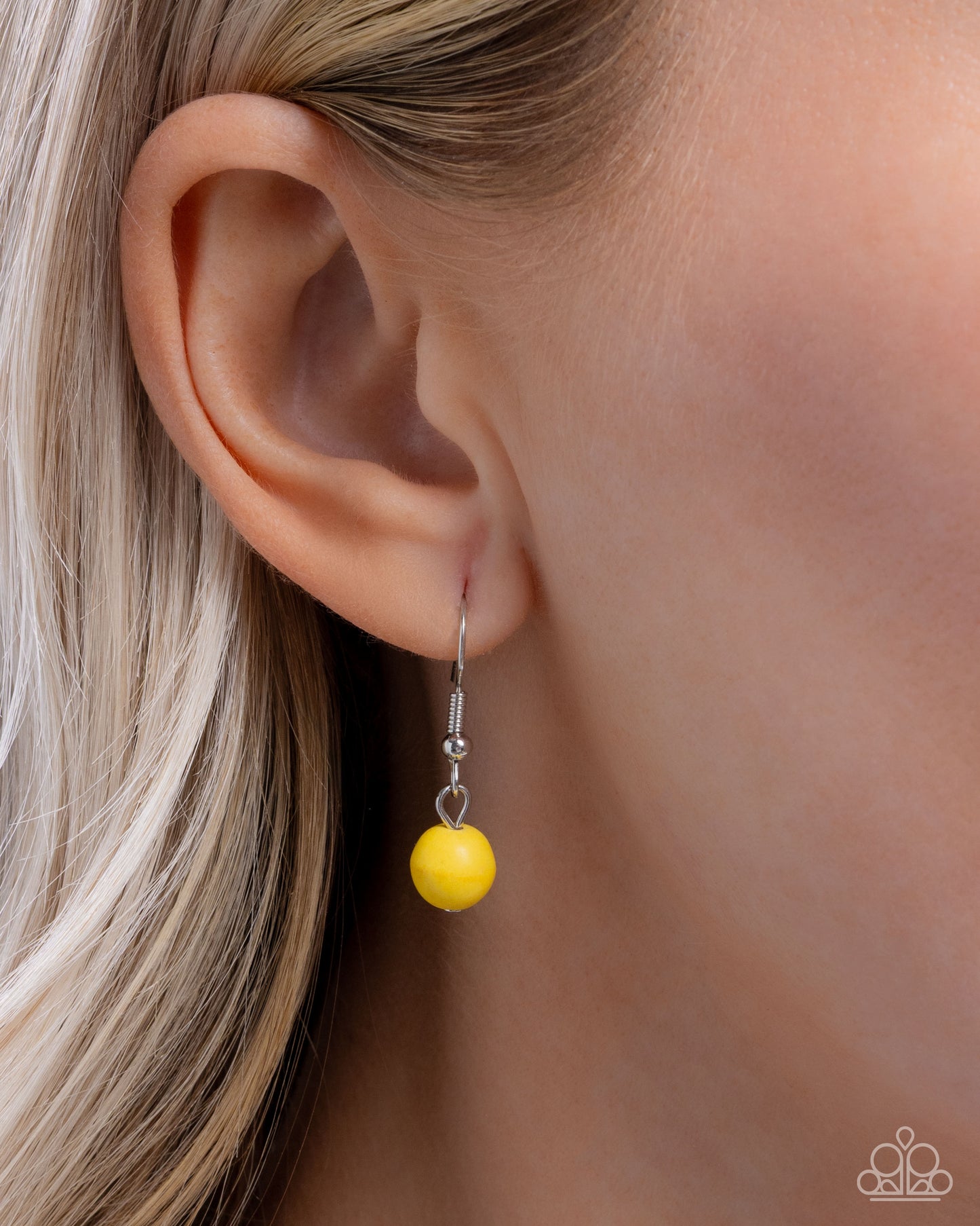 Paparazzi Soulful Santa Fe - Yellow & Turquoise Stone Silver Flower Santa Fe Style Necklace N3900