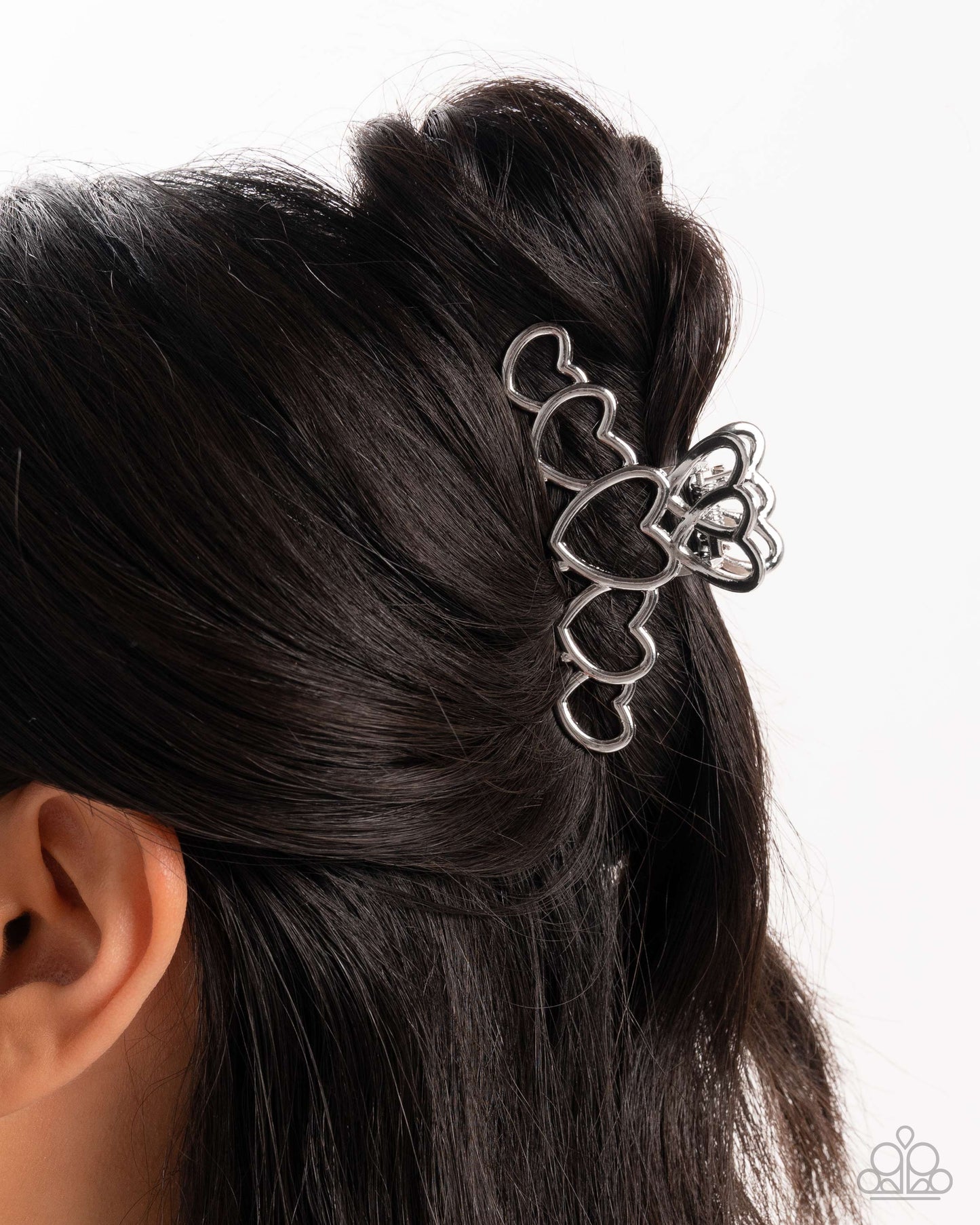 Paparazzi Youre Still The One - Silver Heart Hair Claw Clip