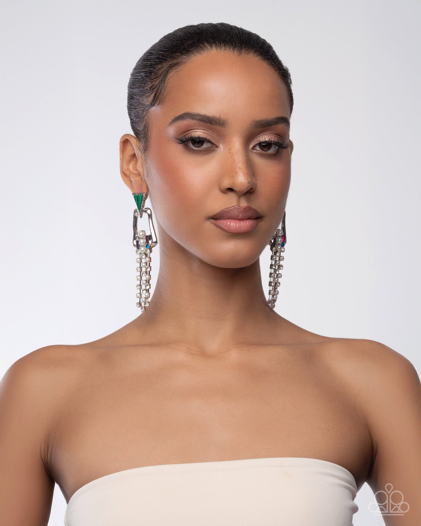 Ravishing Reputation - Green Striped Stone White Pearl & Rhinestone Earring Paparazzi 2025 Convention Exclusive E3060