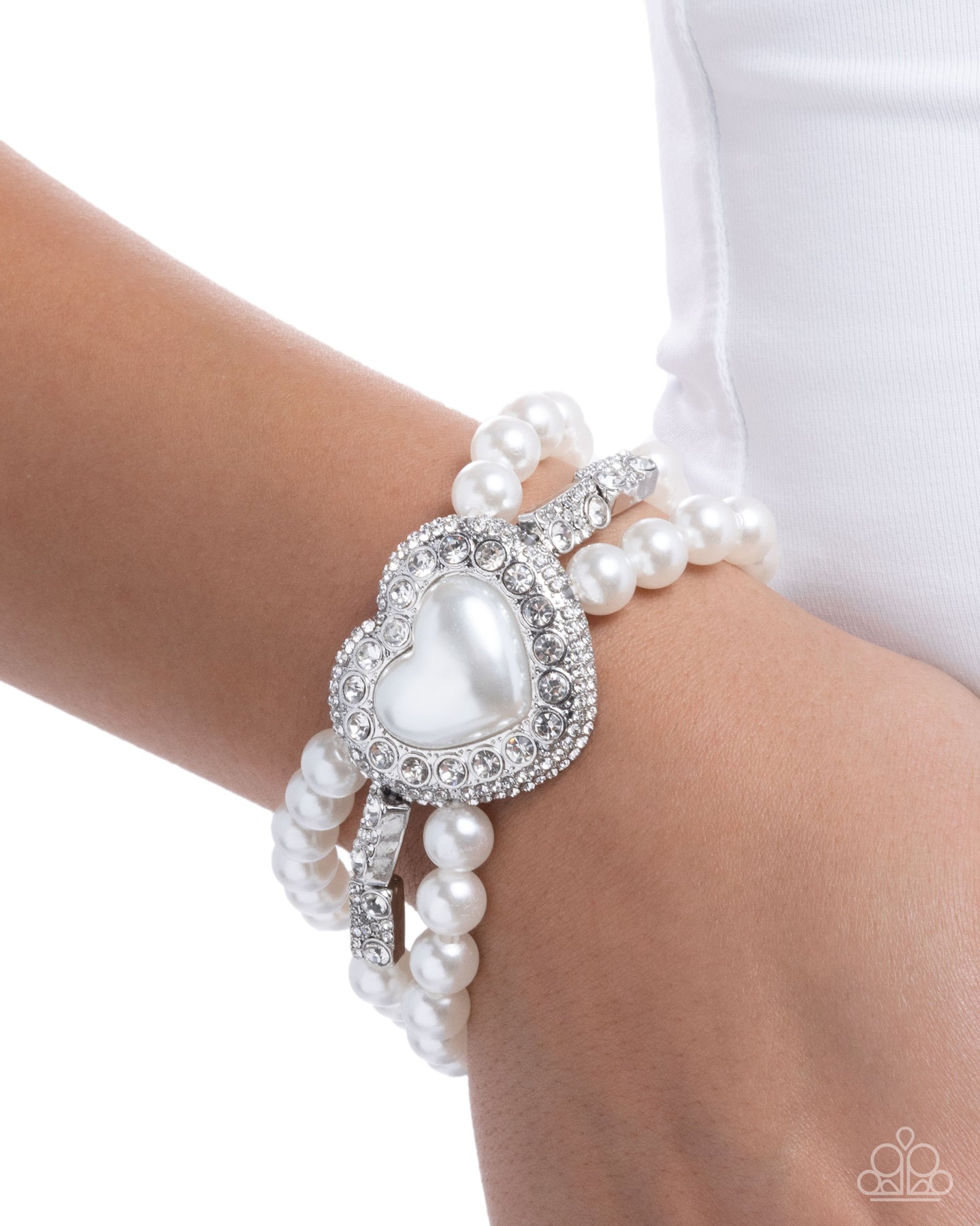 Paparazzi Lifelong Love Letter - White Pearl & Rhinestone Stretch Bracelet