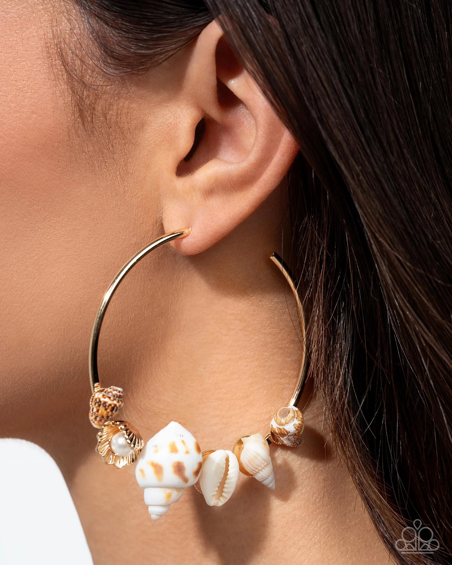 Seashell Sonnet Gold Seashell Hoop Earring Life Of The Party June 2025 Paparazzi E3004