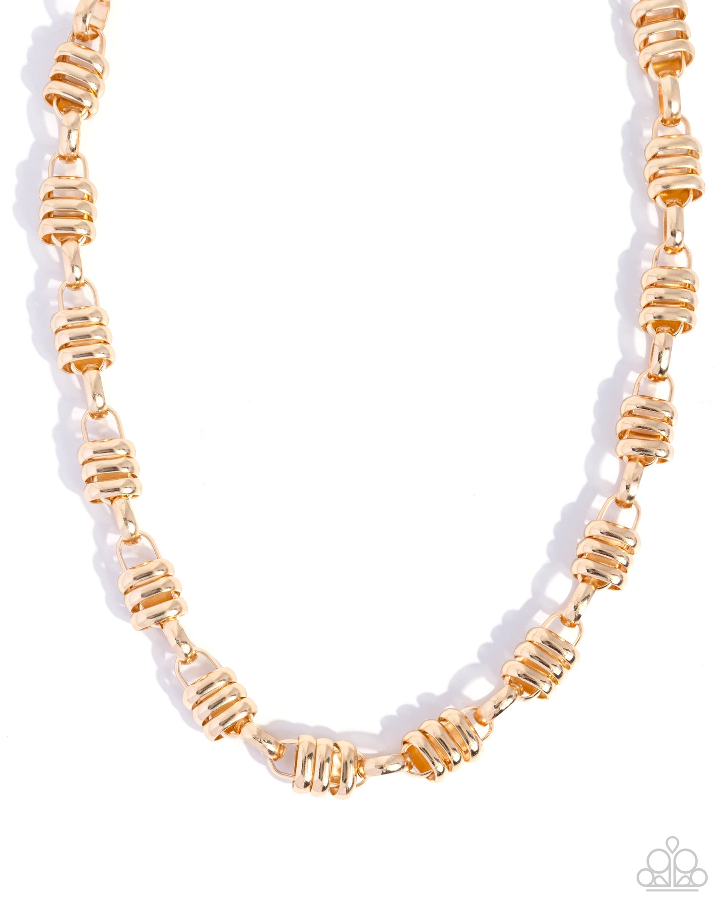 Paparazzi Interlocked Imitation - Gold Knotted Link Necklace N1762