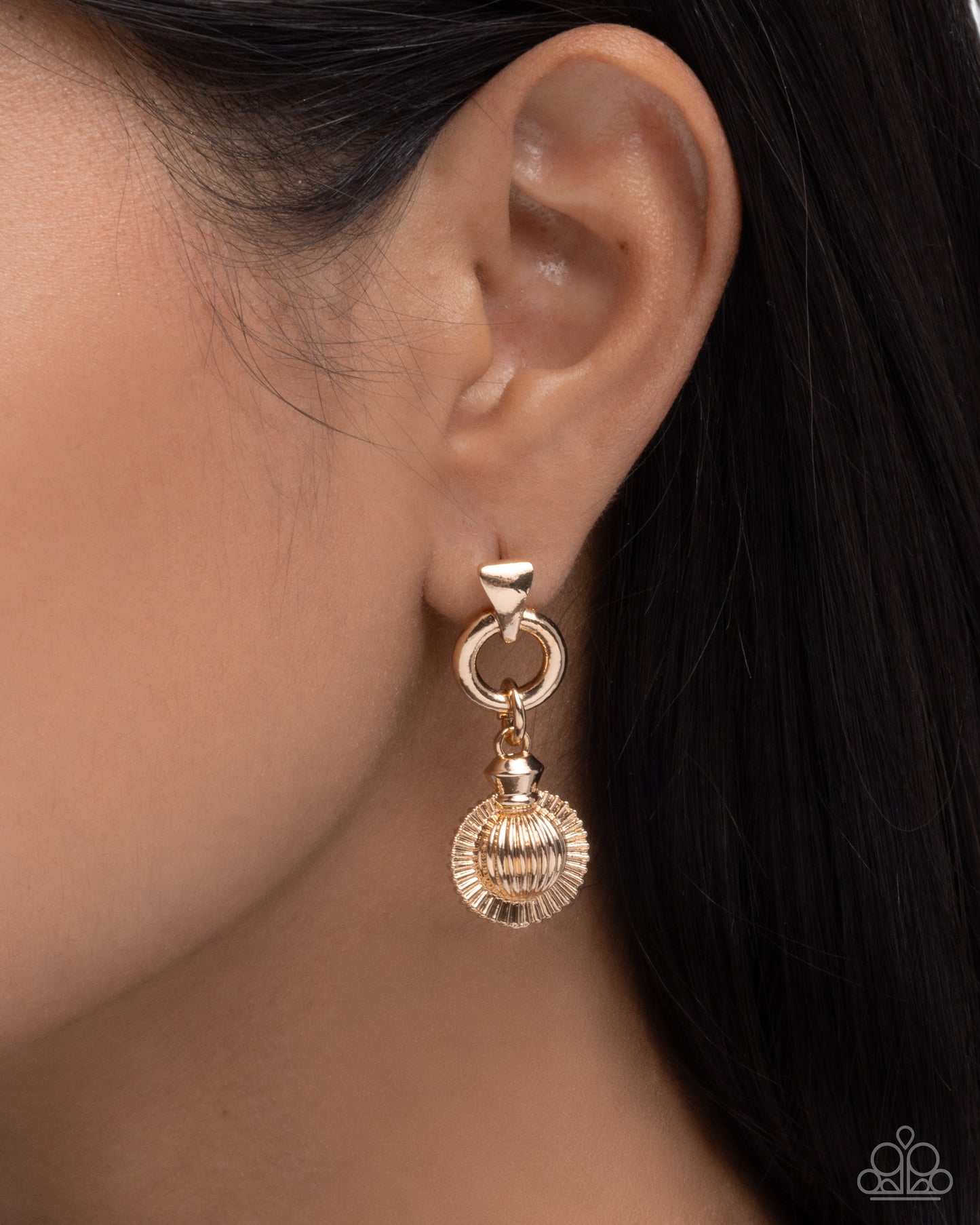 Paparazzi Slow Sway - Gold Sunburst Inspired Pendant Post Earring E3247