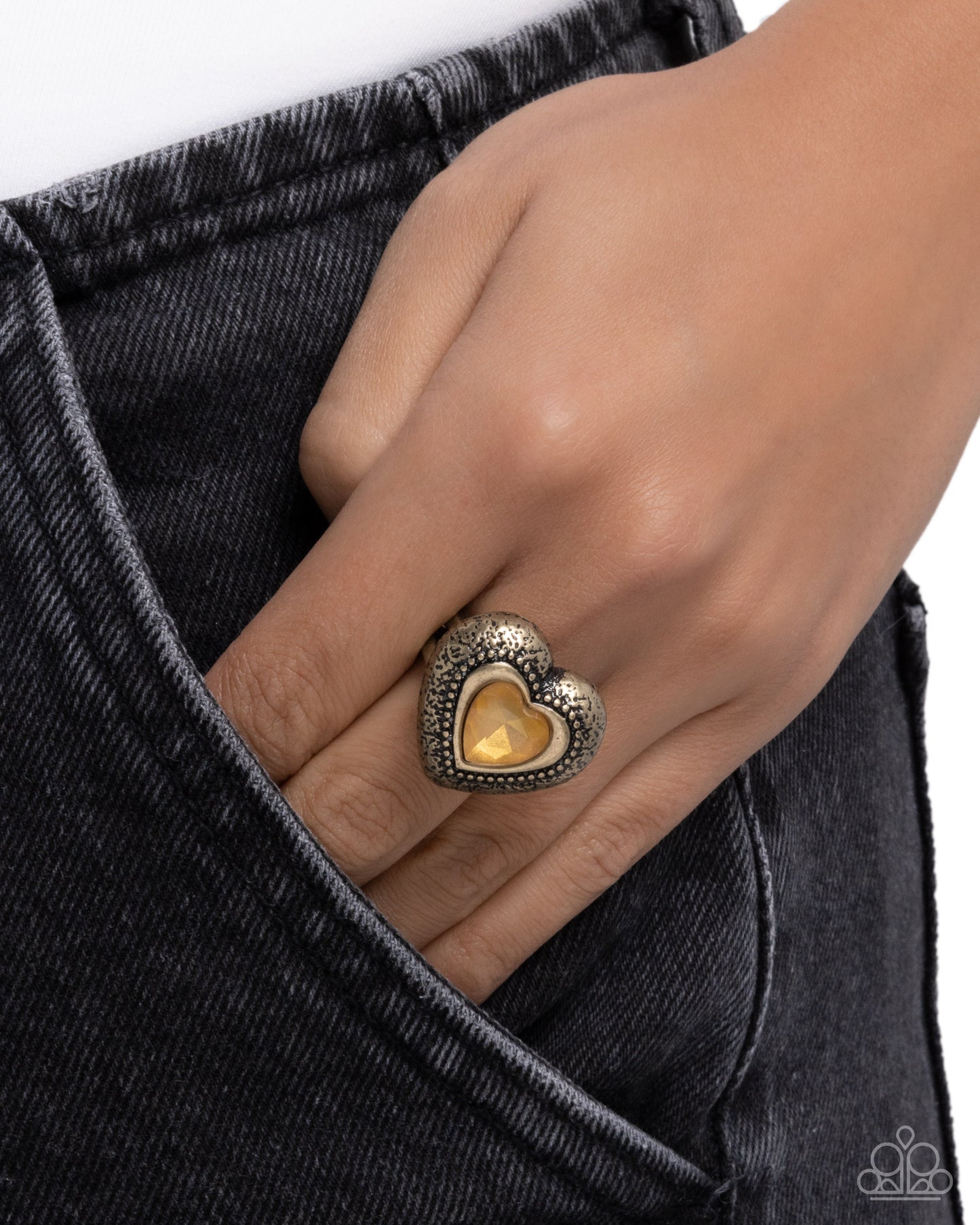 Paparazzi Heartfelt History - Brass & Topaz Gem Heart Ring R1250