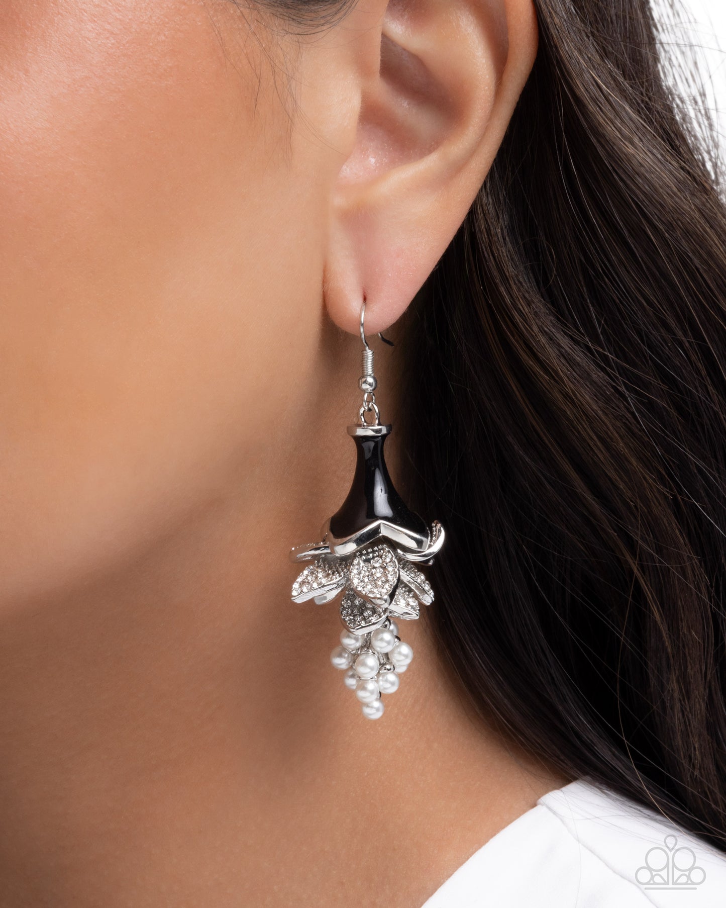 Paparazzi Brilliant Bells - Black Painted Silver & Silver Petal Flower Earring E3241