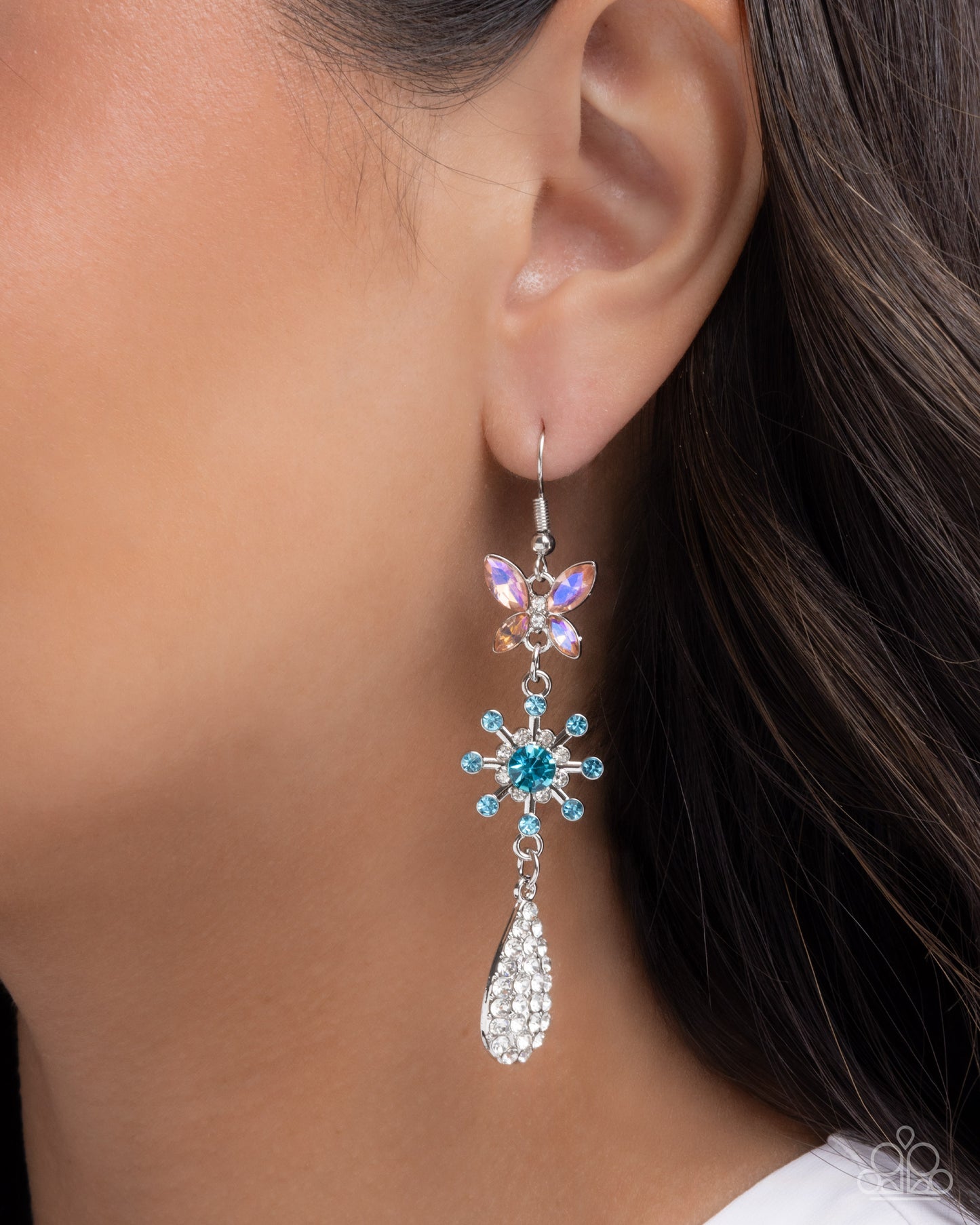 Paparazzi Butterfly Blend - Multicolored Light Amethyst UV Shimmery Butterfly, Aquamarine Flower Earring E3327