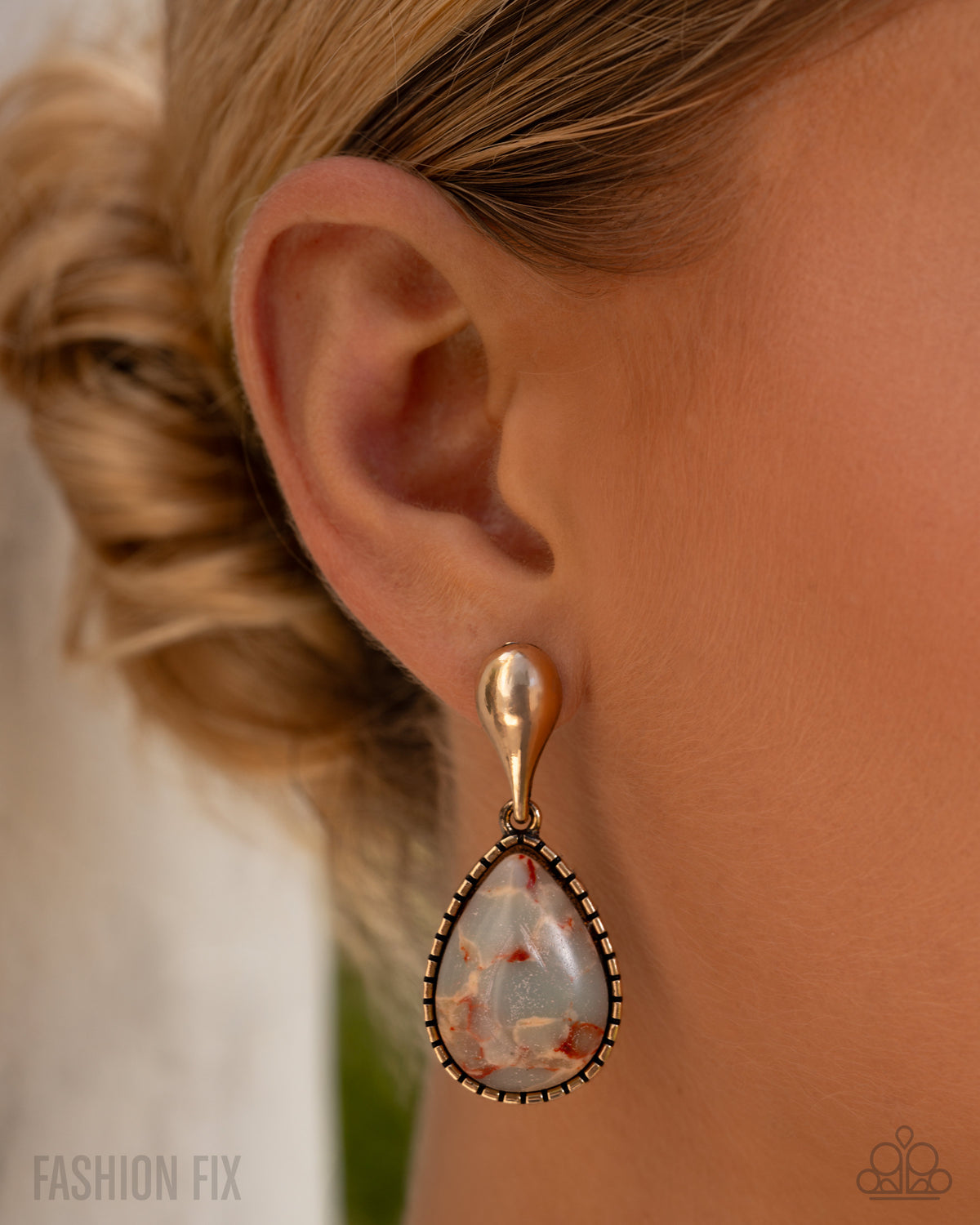 Paparazzi Pure Prize - Multicolored Swirled Teardrop Earring Simply Santa Fe Fashion Fix February 2025 E3517