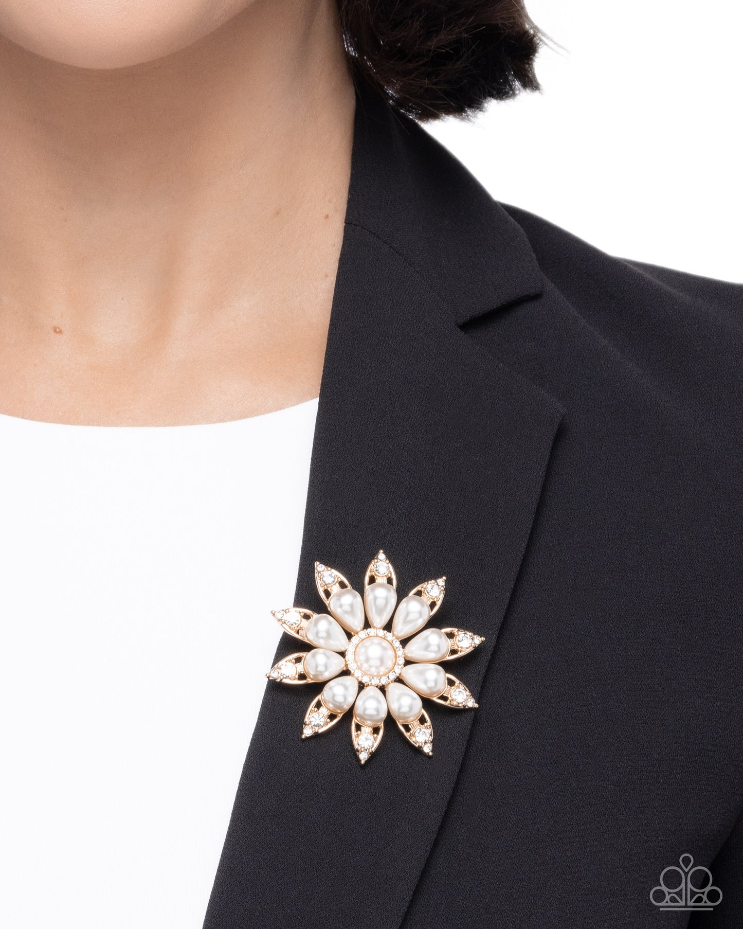 Paparazzi Timeless Tribute - Gold Petal White Rhinestone & Pearl Lapel Pin Brooch BR032