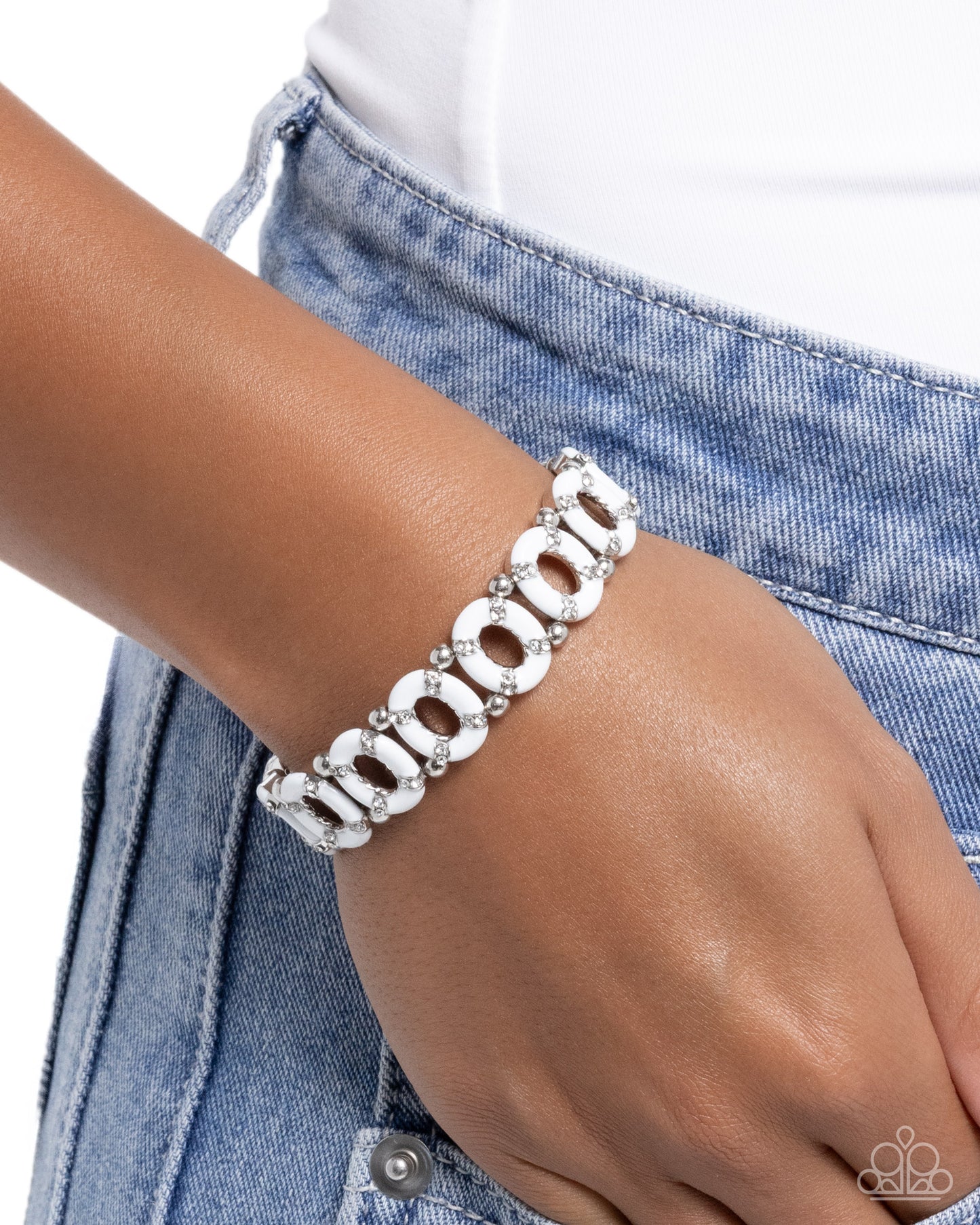Paparazzi Adorable Armada - White Painted & Rhinestone Stretch Bracelet B0824