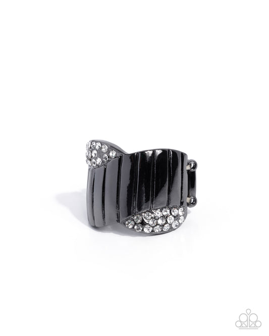 Paparazzi Chic Crossover - Black Linear Textured Gunmetal & White Rhinestone Ring