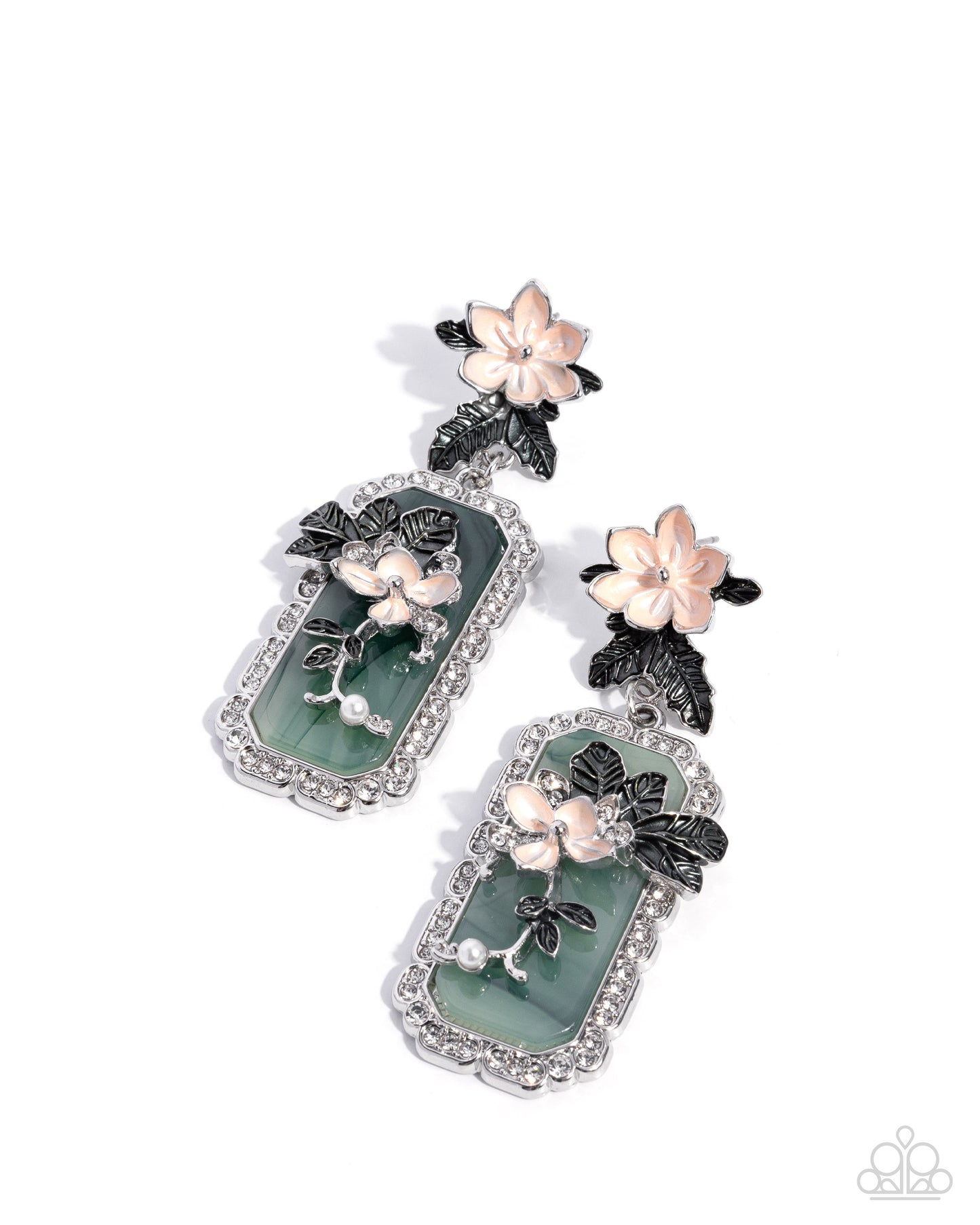 Paparazzi Pristine Portrait - Green & Light Peach Flower Post Earring