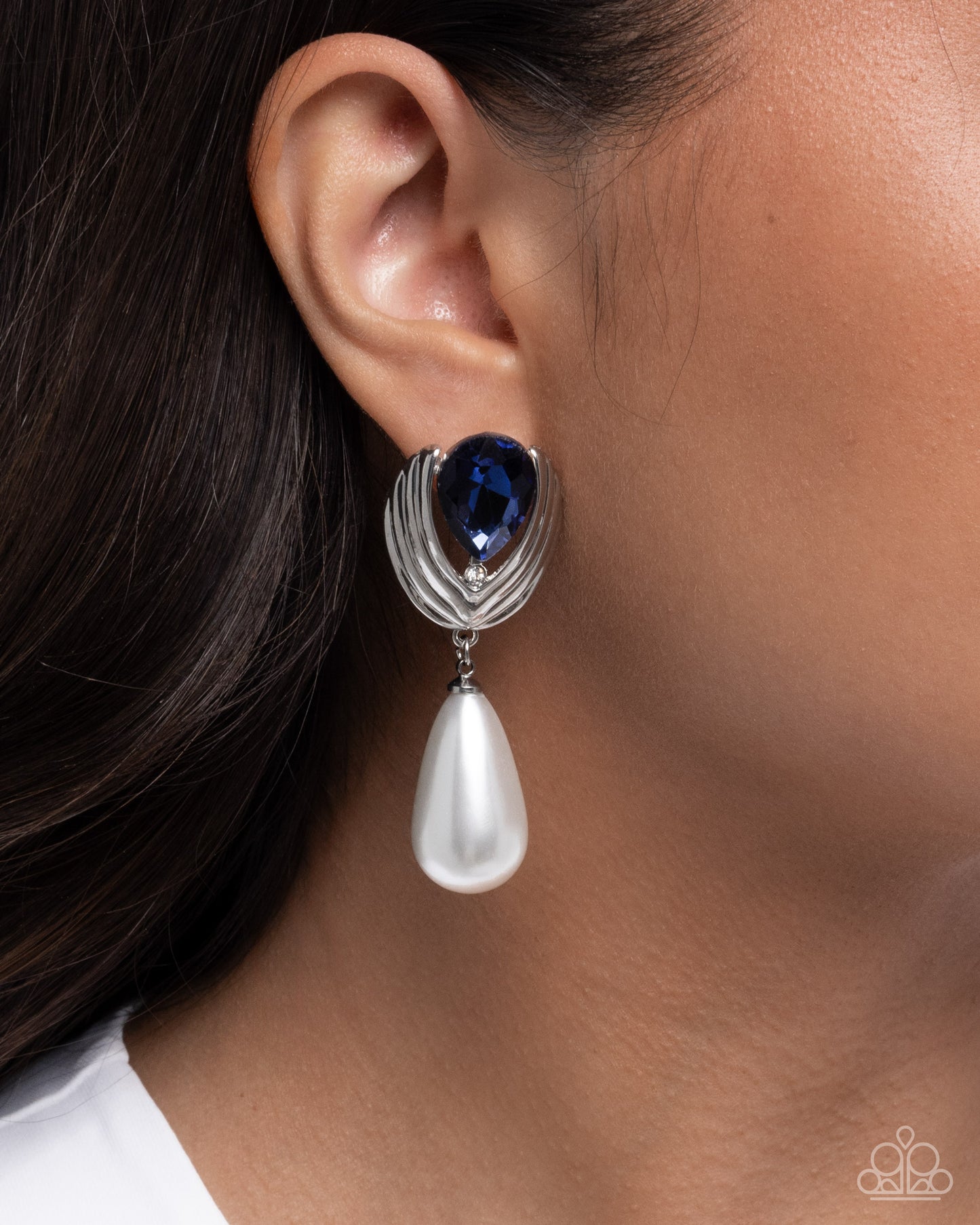 Paparazzi Elegantly Enraptured - Blue Montana Teardrop Gem Silver & White Pearl Bead Earring E3381