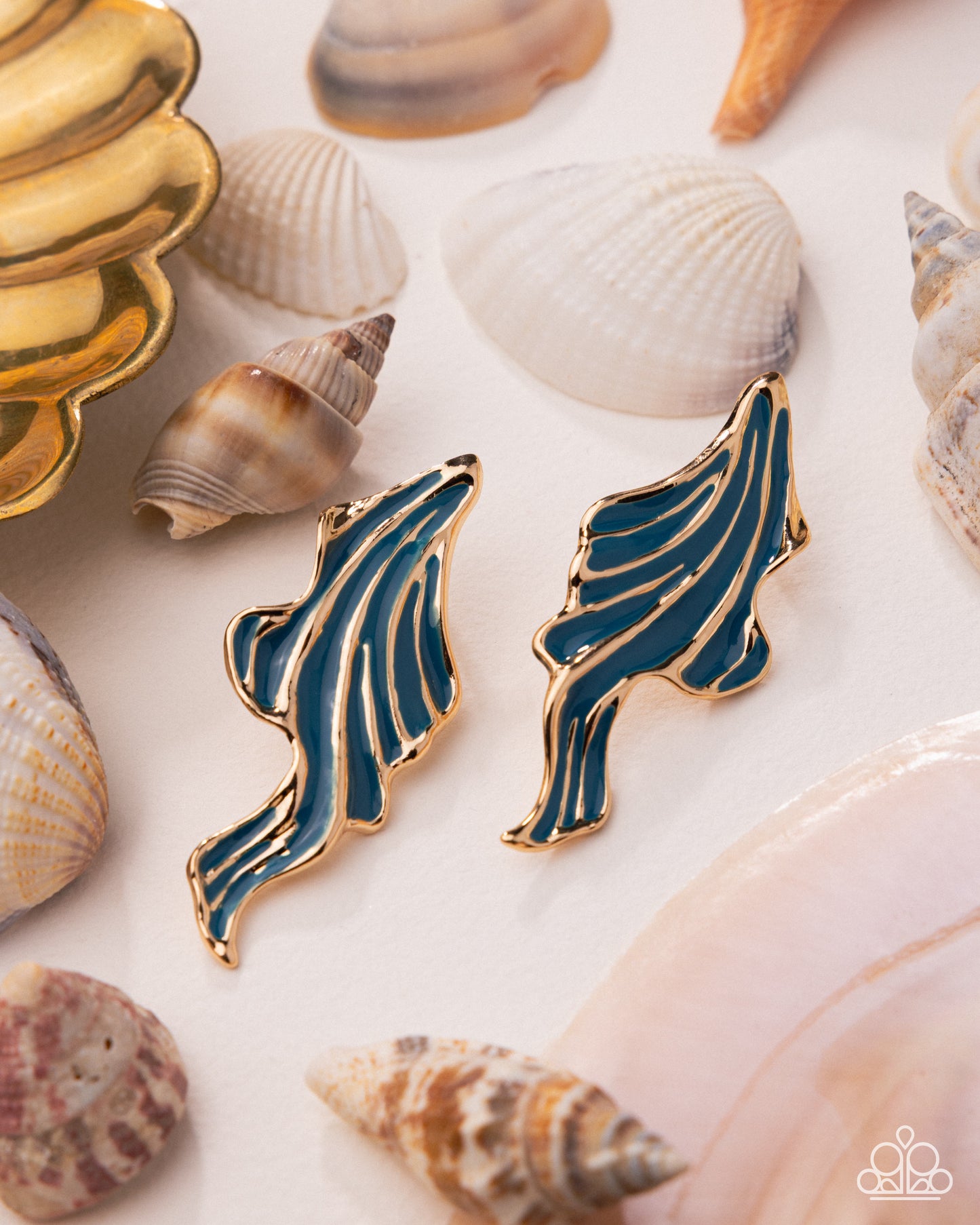 Paparazzi Fluid Fashion - Blue Painted Gold Fin Nautical Earring E3373