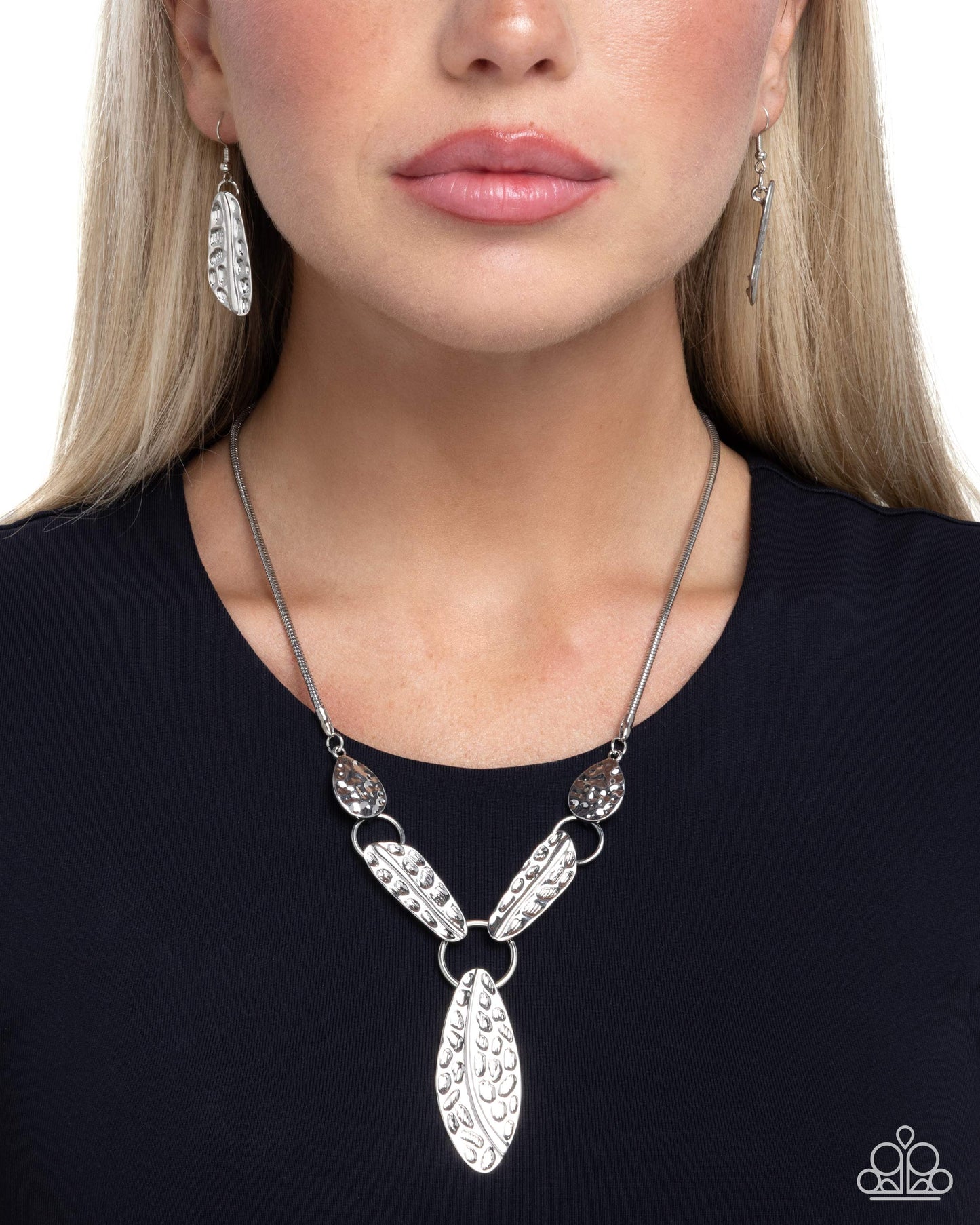 Paparazzi Handcrafted Hierarchy - Silver Hammered Teardrop Style Necklace N3949