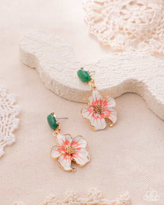 Paparazzi Picturesque Painting - Green Jade Gold Flower Post Earring E3478