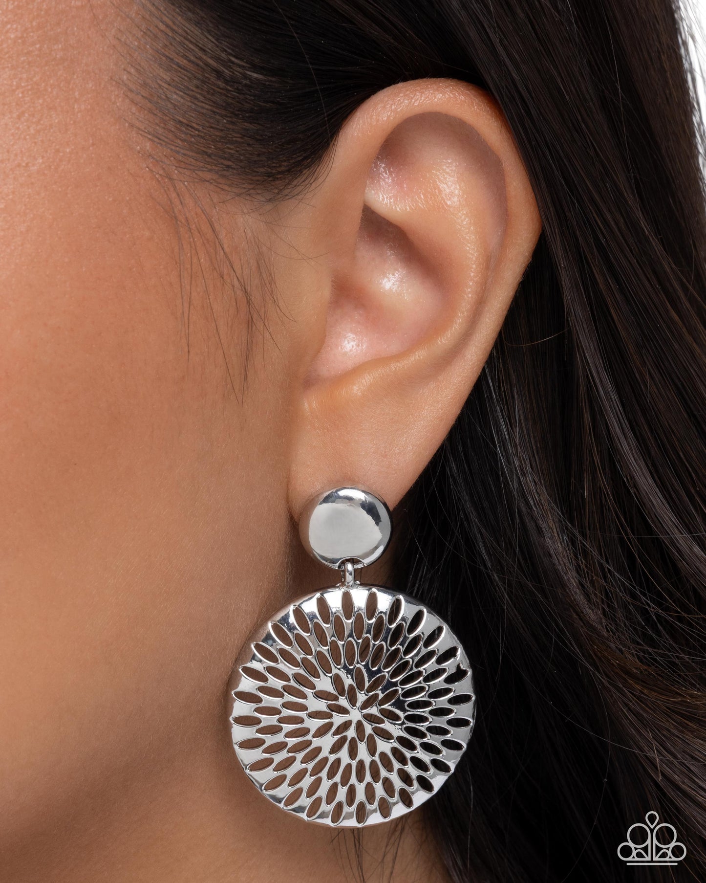 Paparazzi Woven Ware - Silver Earring