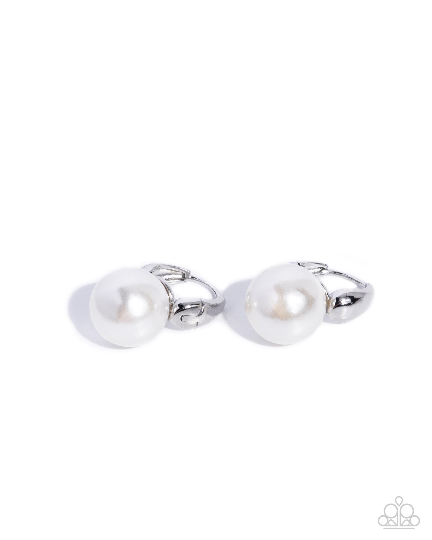Paparazzi Sturdy Study - White Pearl Silver 1/2 Inch Hoop Earring E3342