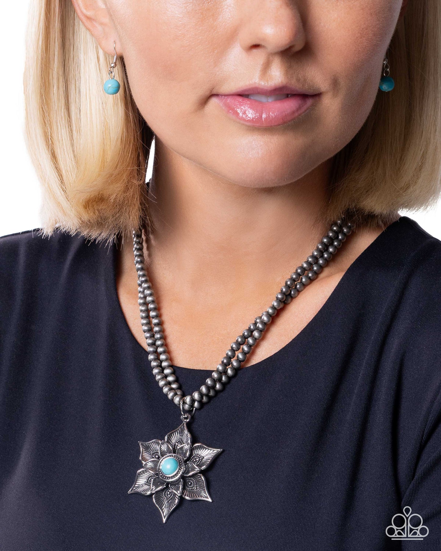 Paparazzi Santa Fe Socialite - Blue Turquoise Stone Silver Flower & Navajo Pearl Santa Fe Style Necklace N1297
