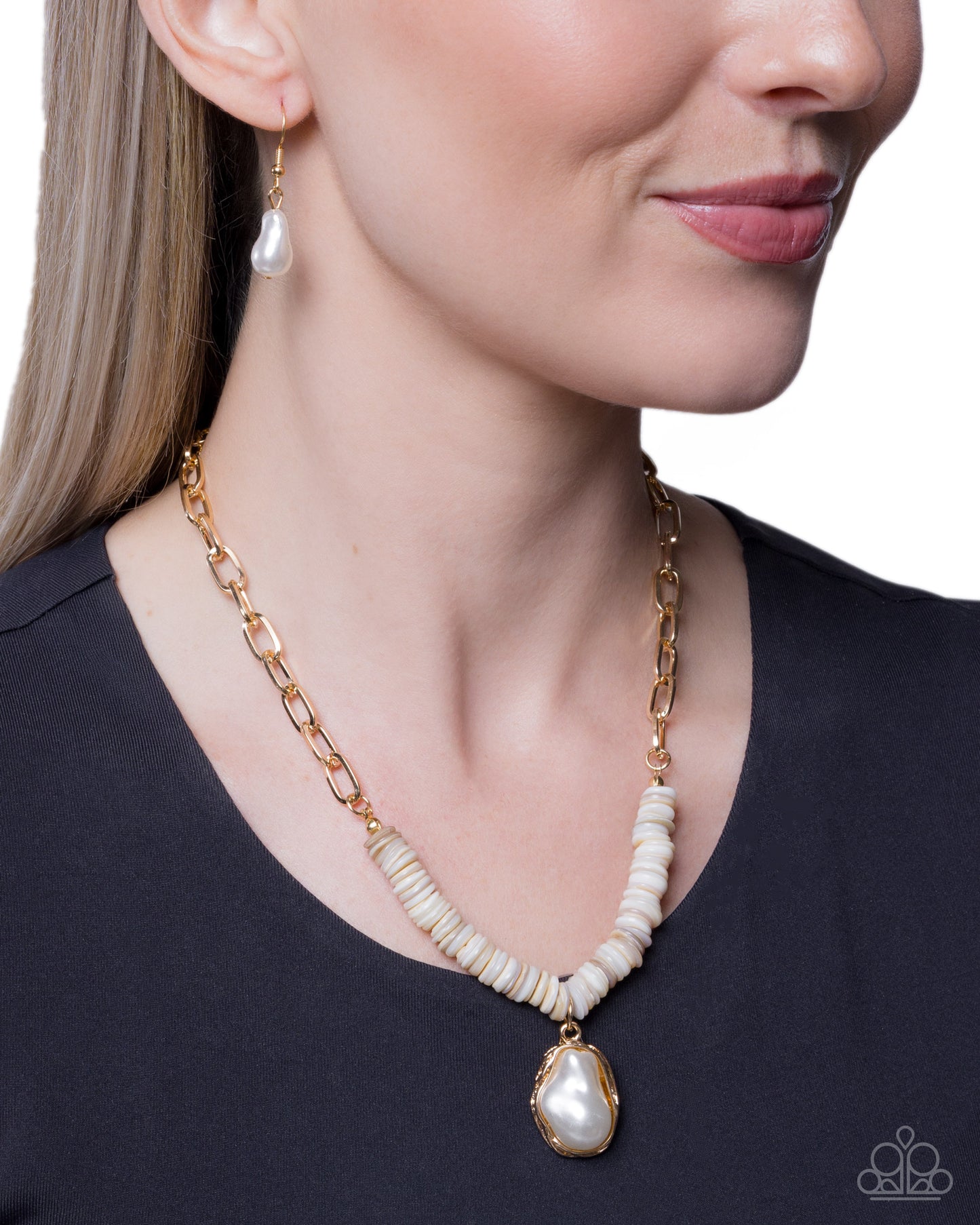 Paparazzi Coastal Cause - Gold & White Shell Necklace