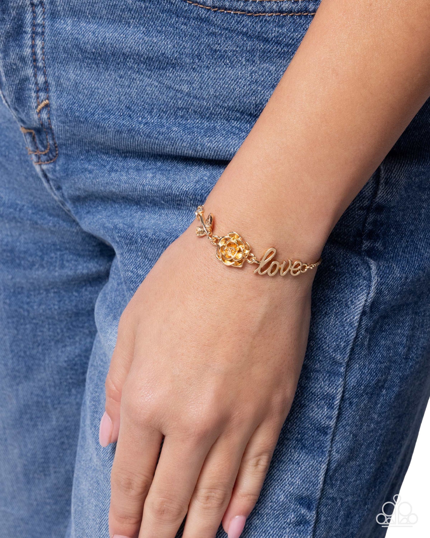 Paparazzi Romantic Runway - Gold Box Chain, Rose & "Love" Sliding Bead Closure Bracelet B2673