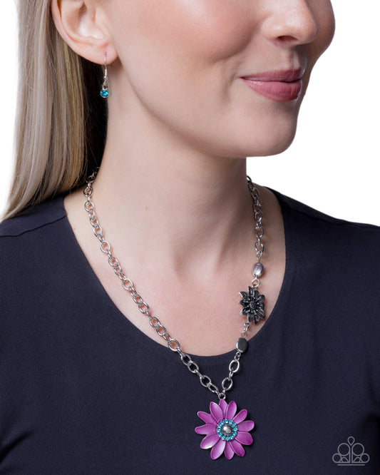 Paparazzi Sporadic Springtime - Purple Flower Necklace N3960