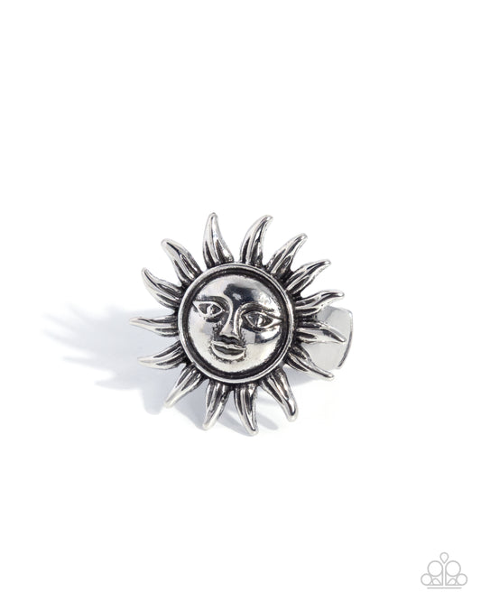 Paparazzi Sun Show - Silver Sun Ring