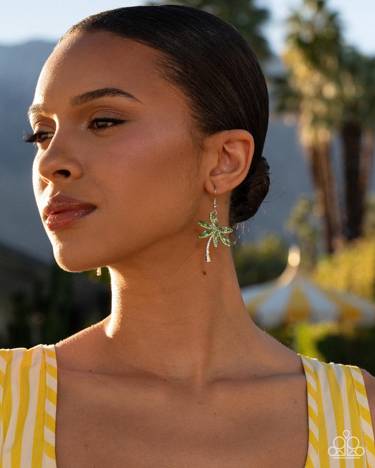 Paparazzi Palm Tree Party - Green Rhinstone & Gem Palm Tree Earring