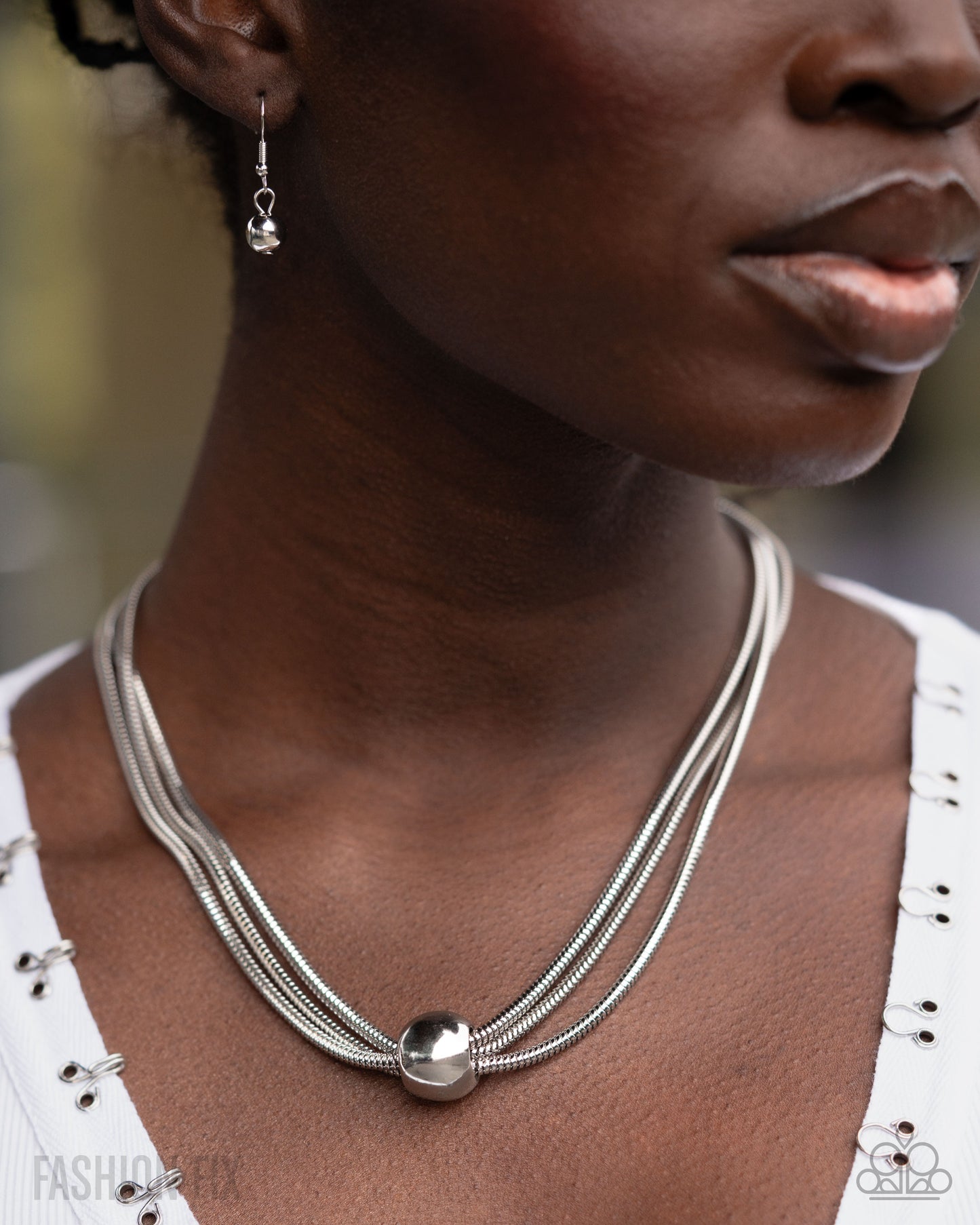 Sleek Study - Silver