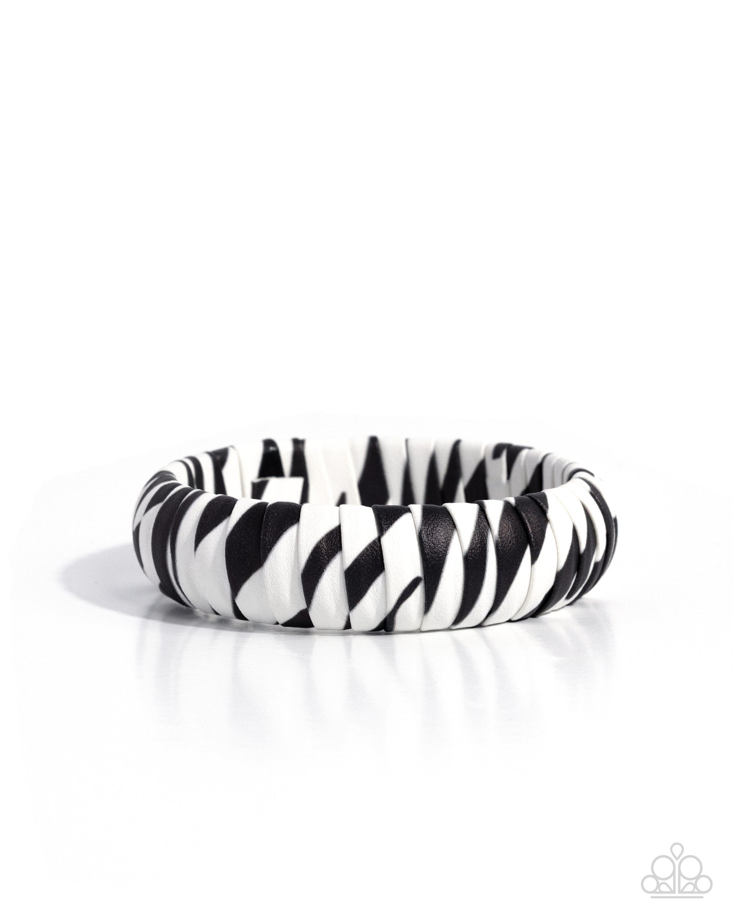 Paparazzi Printed Pattern - Black & White Zebra Print Bangle Bracelet