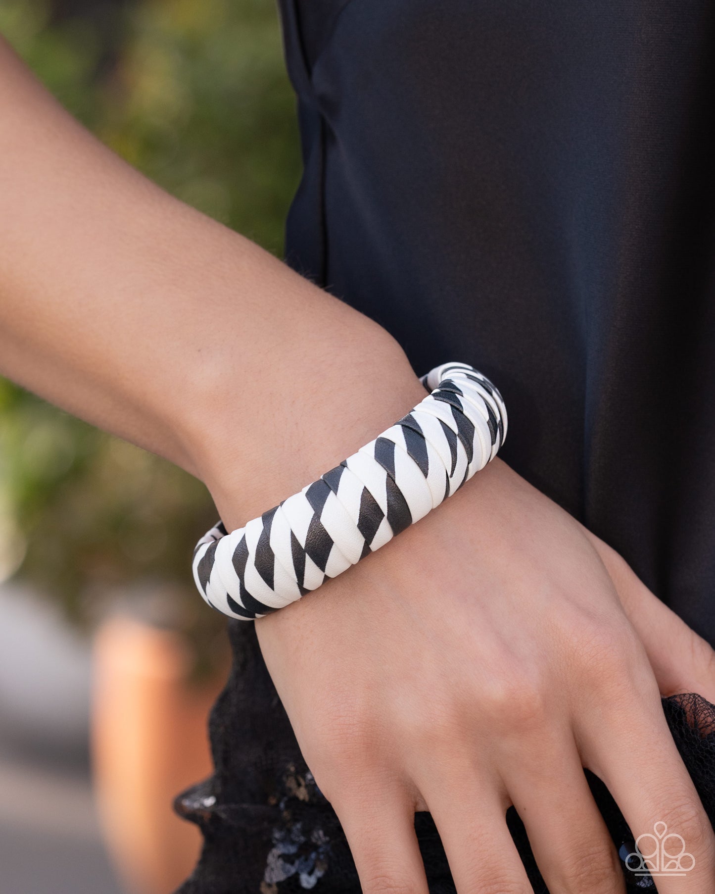 Paparazzi Printed Pattern - Black & White Zebra Print Bangle Bracelet