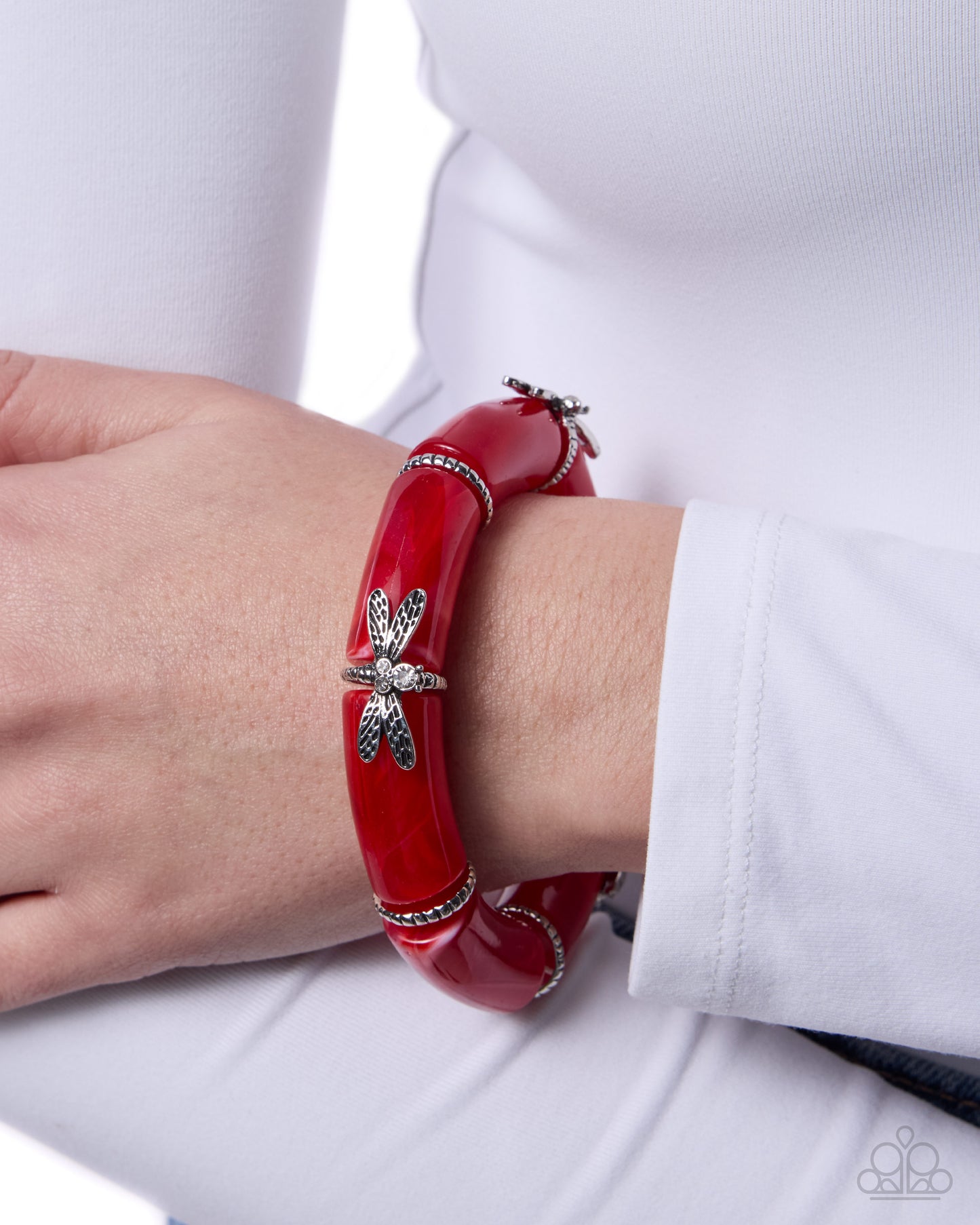 Paparazzi Delicate Dragonfly - Red Swirled Acrylic & Silver Dragonfly Stretch Bracelet B2716