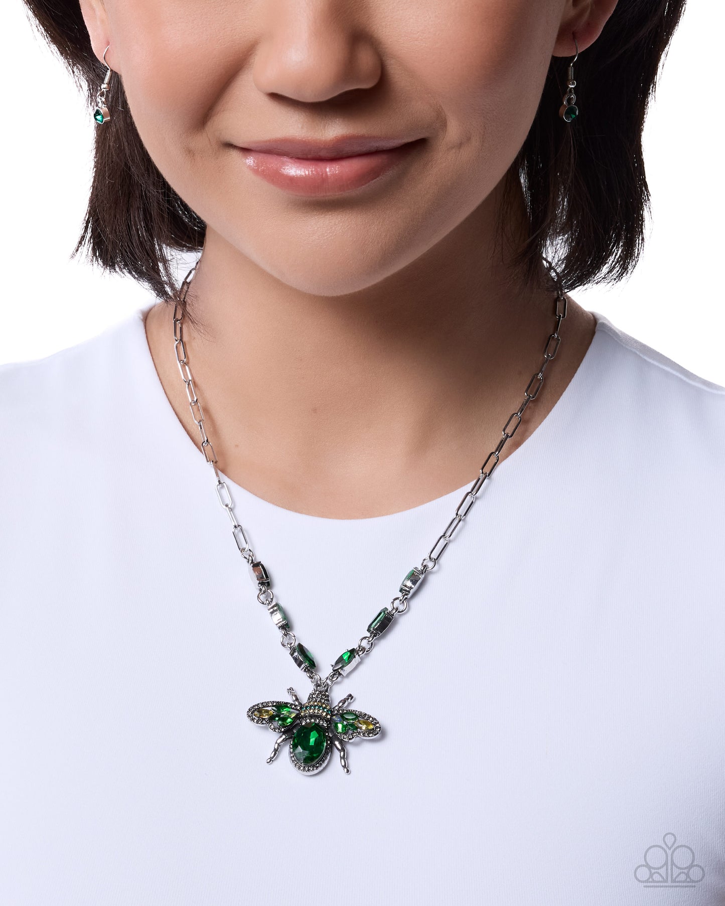Paparazzi Neoclassical Novelty - Green Emerald & Silver Bee Necklace