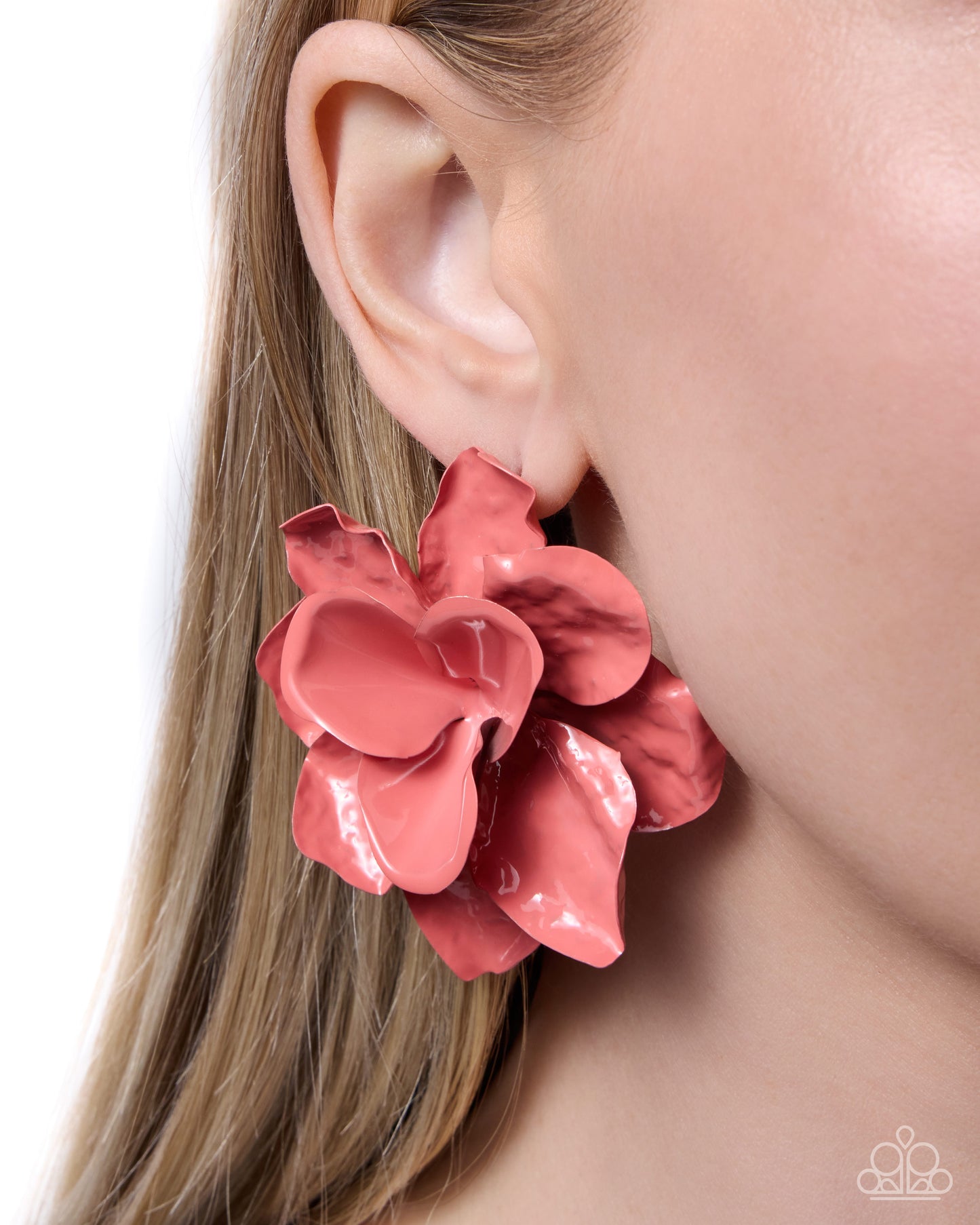 Paparazzi Petaled Pitch - Pink Hammered Tea Rose Floral Post Earring