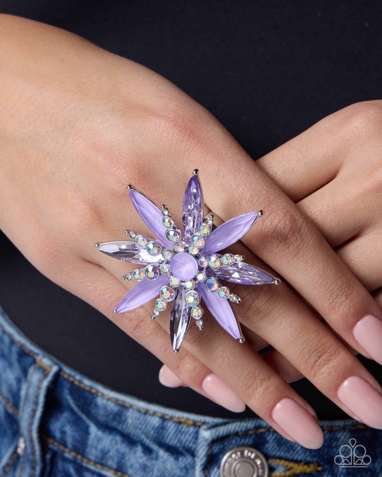 Paparazzi Unlimited Springtime - Purple Gem Oversized Floral Ring