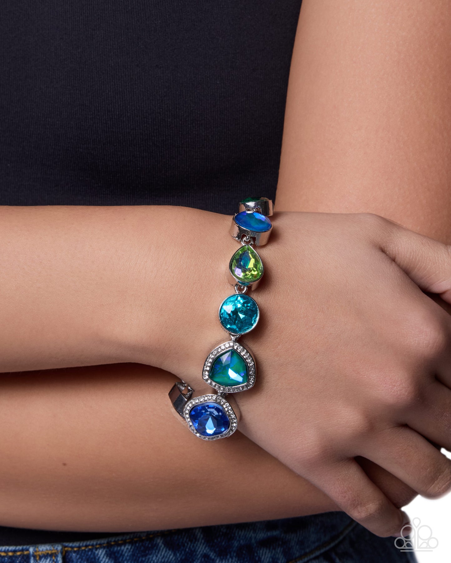 Paparazzi Worldwide Sparkle - Green UV & Multicolored Gem Bracelet