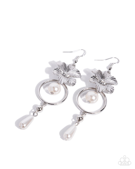 Paparazzi Effortless Whimsy - White Pearl Silver Flower Earring