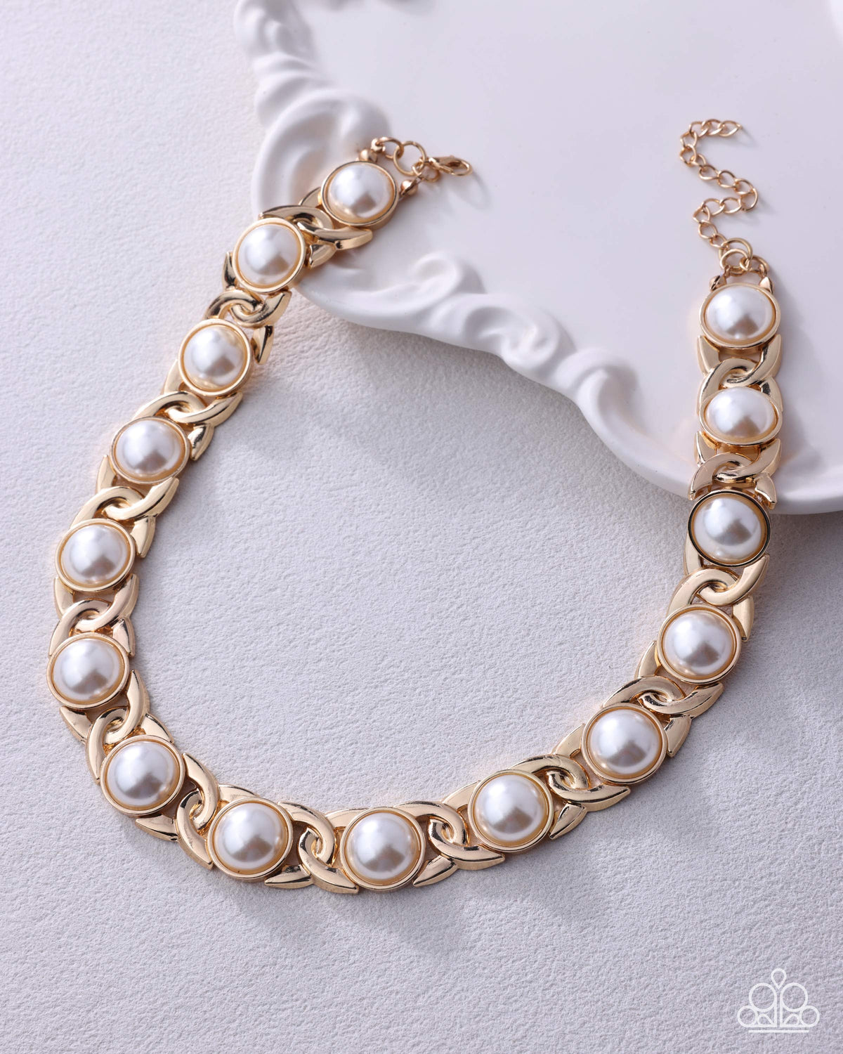Paparazzi Poised Parade - Gold & Pearl Link Necklace September 2026 Life Of The Party
