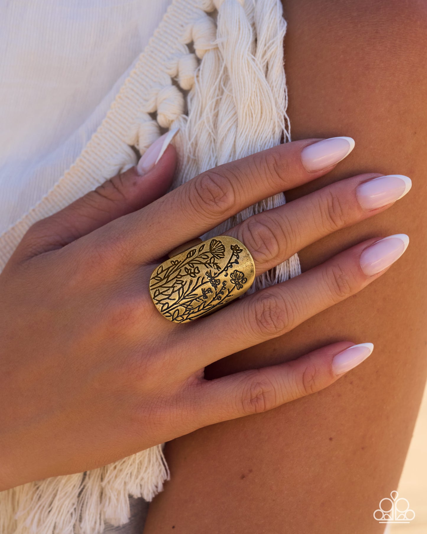 Paparazzi Out in the Garden - Brass Floral Ring 2026 Convention Exclusive