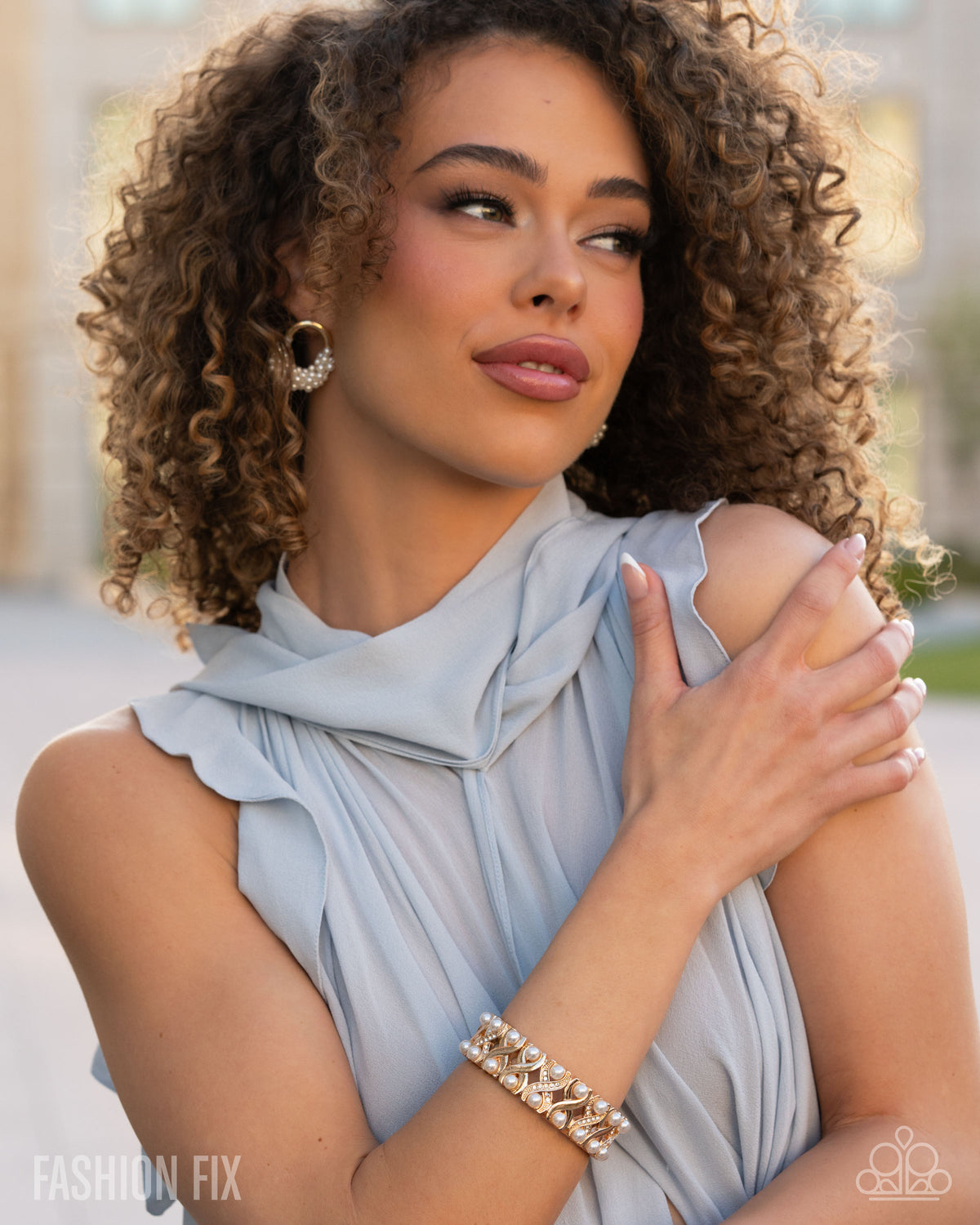 Paparazzi Elizabethan Era - Gold, White Pearl Hinge Bracelet Fiercely 5th Avenue Fashion Fix September 2026