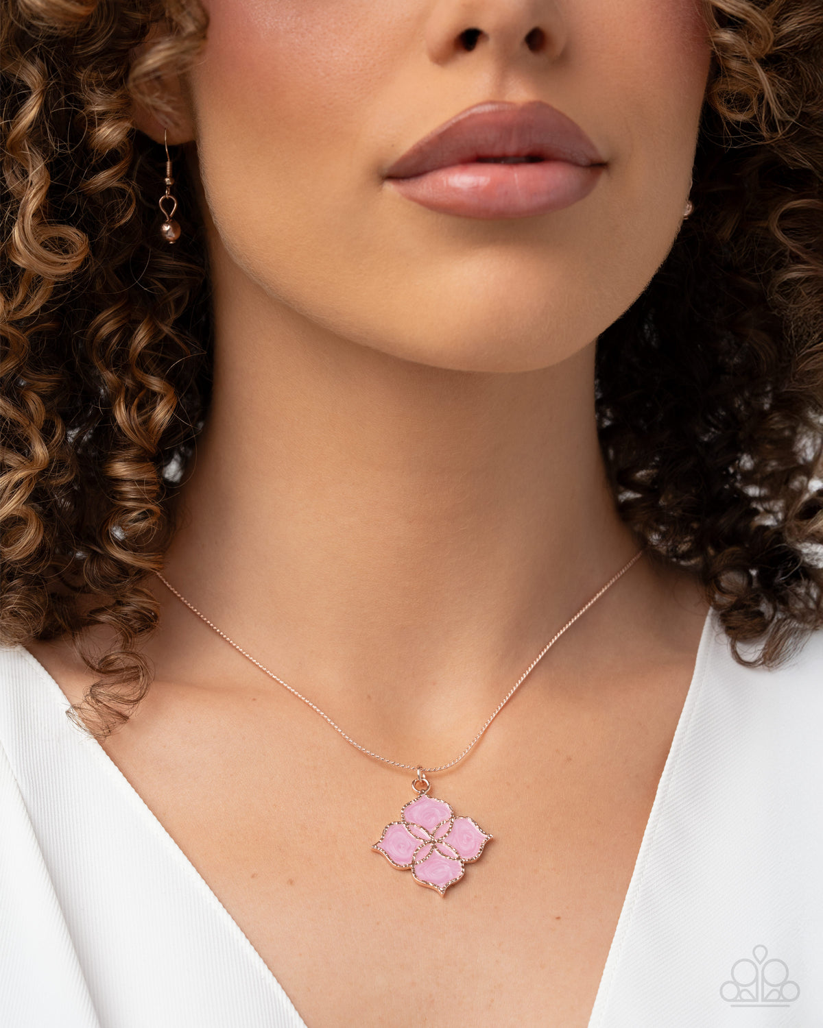 Paparazzi Sunset Shore - Pink Foxglove Pearl Painted Rose Gold Quatrefoil Pendant Necklace & Earring Set