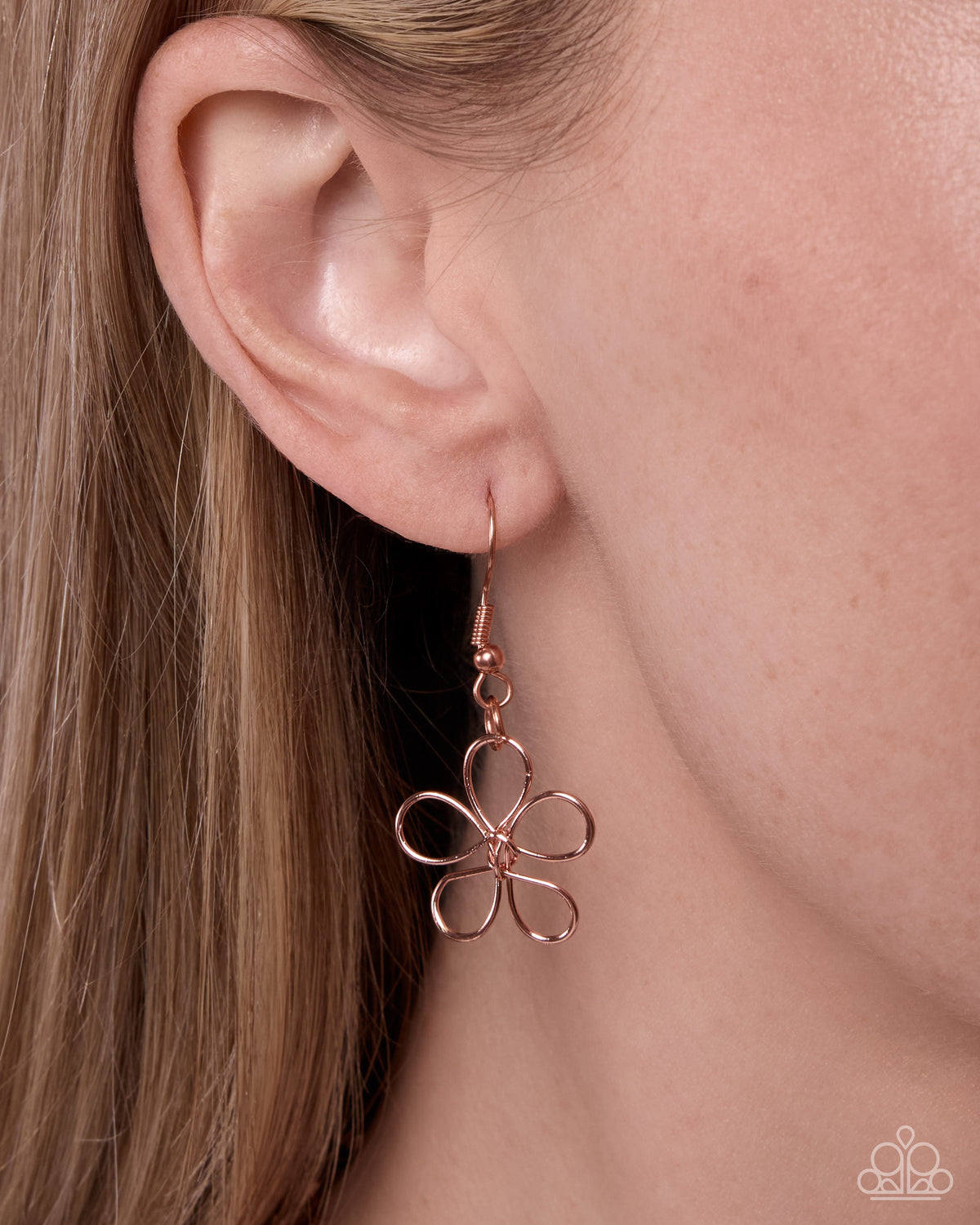 Paparazzi Whimsical Wit - Copper - Shiny Copper Flower Necklace