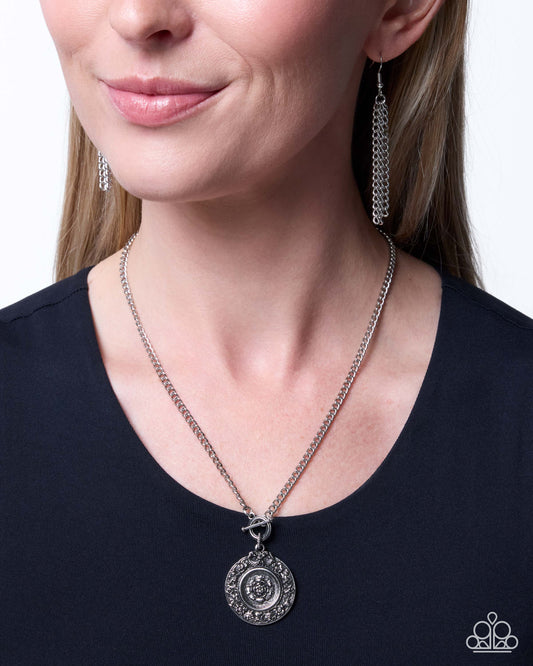 Paparazzi Ornate Ovation - Silver Vintage Floral Pendant Necklace