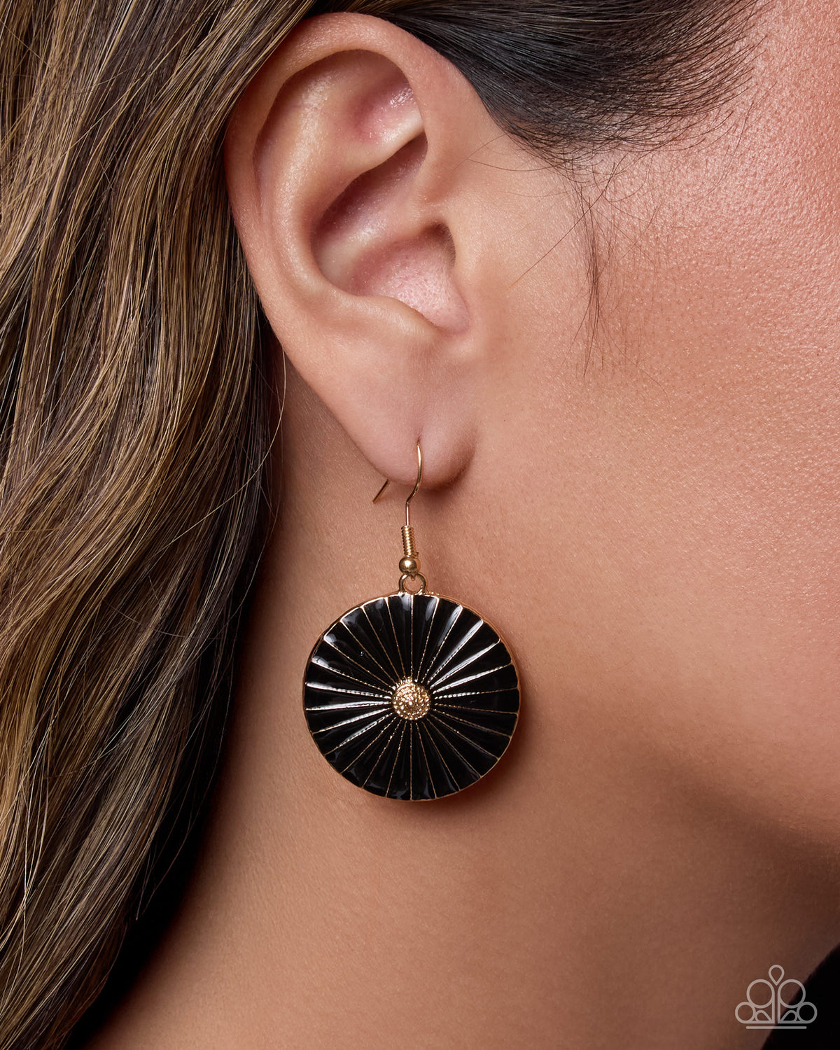 Radial Review - Black Painted Spoked & Gold Center Earring