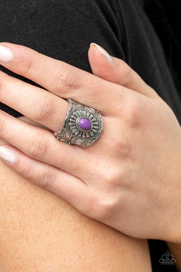 Esquisitely Ornamental Purple Ring Paparazzi R0067